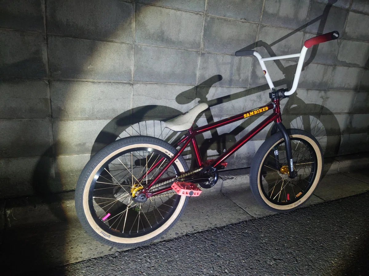 BMX バイク バーガンディ 20インチ（BMX・クルーザー | コンズサイクル 