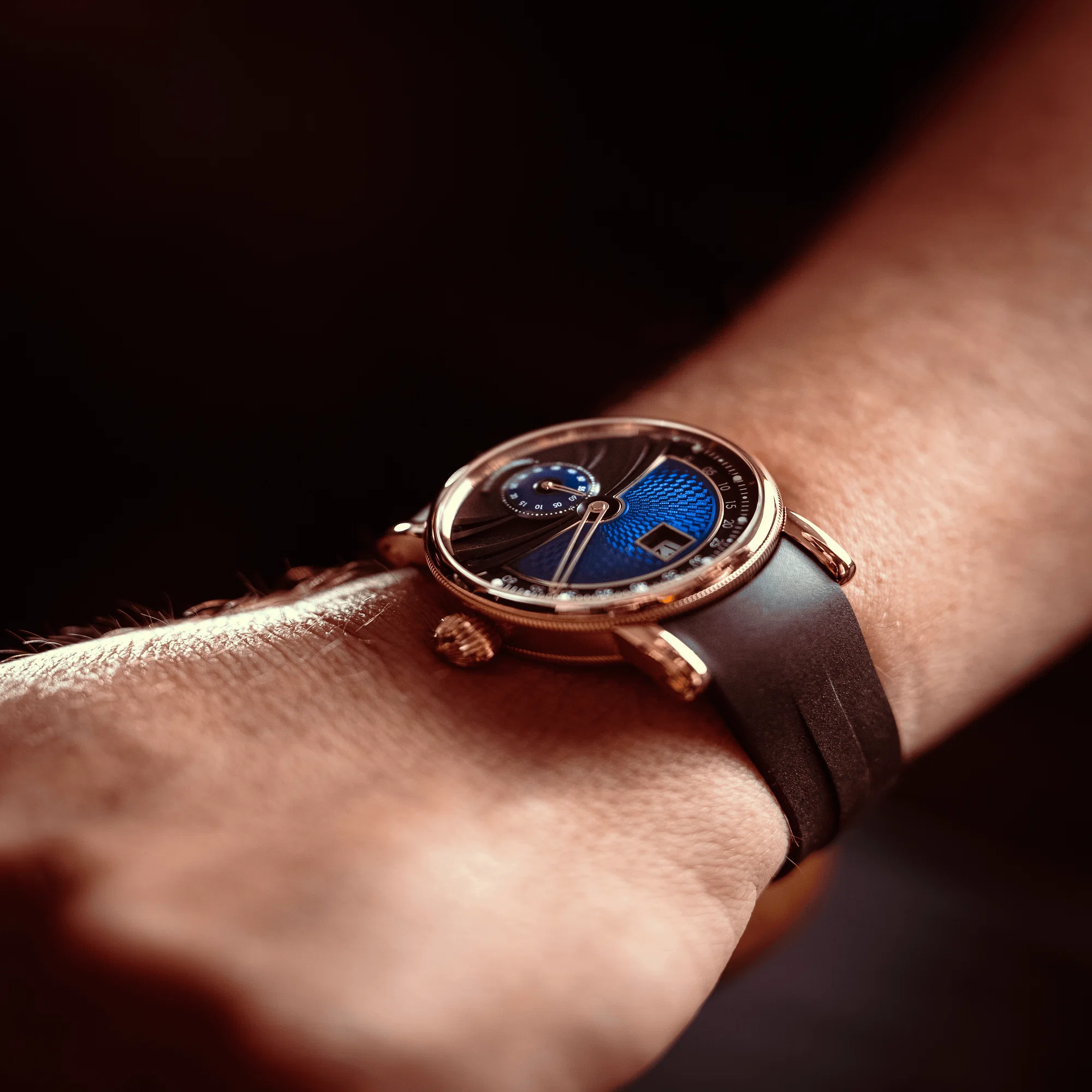 デルフィス オラクル Delphis Oracle,CH-1421.1E-BLBK｜CHRONOSWISS
