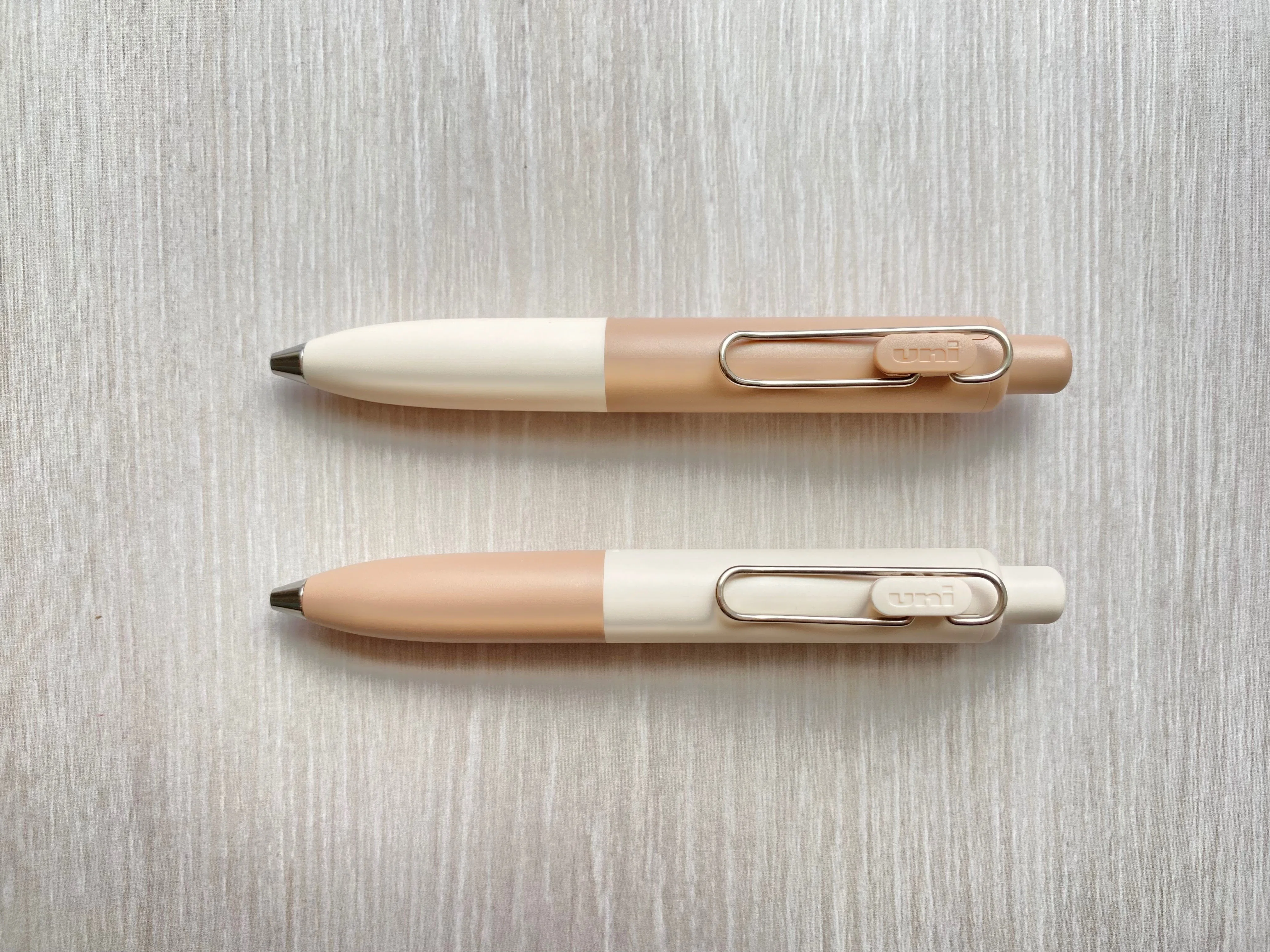 新品uni-ball one ユニボールワンP ボールペン まとめ売り　uni かわいいボディで使いやすい！uni-ball one（ユニボール ワン）P｜杉浦