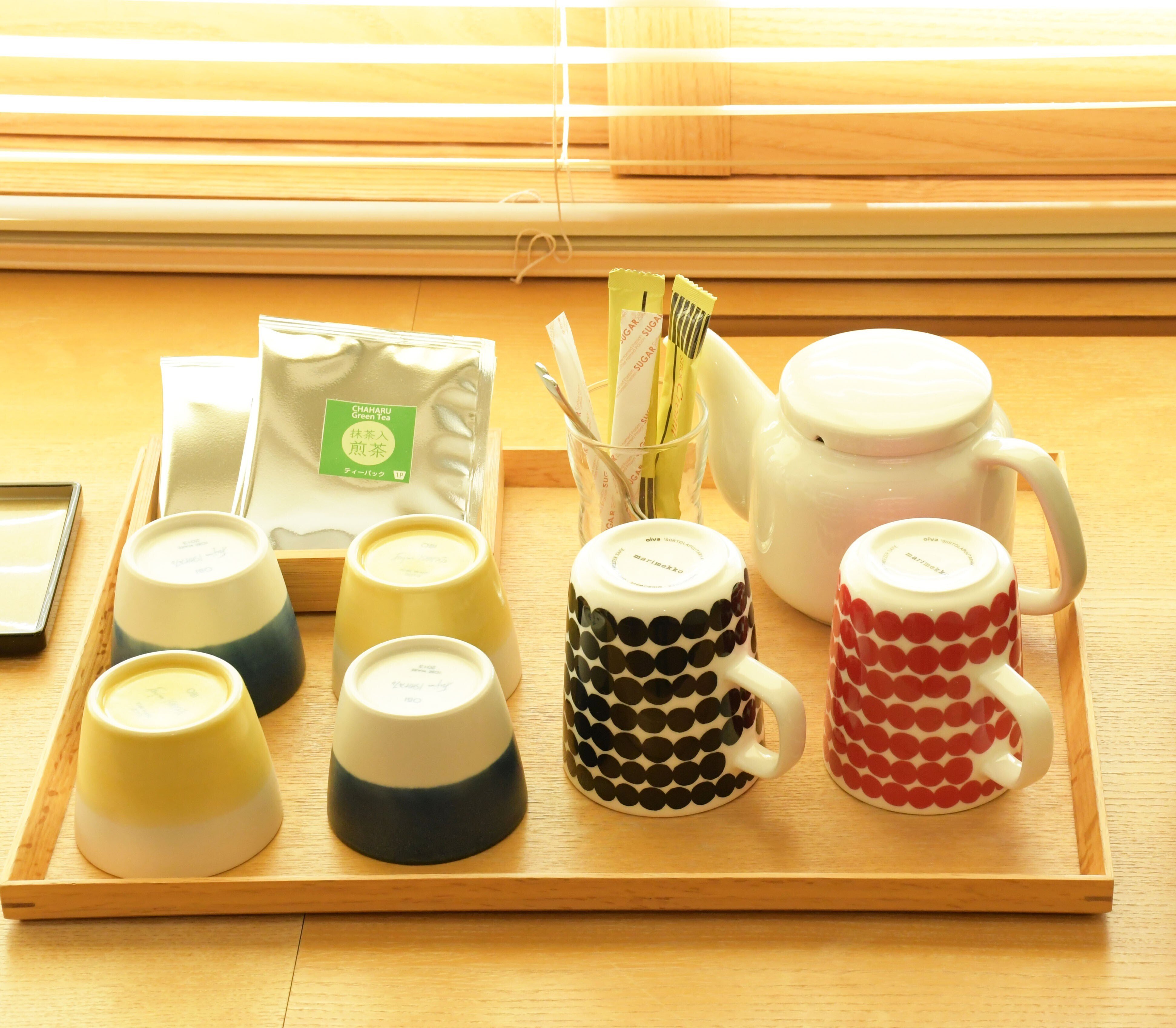 09 自宅以上に落ち着く理由。”石本藤雄流”飾らない飾り方｜幸せにな