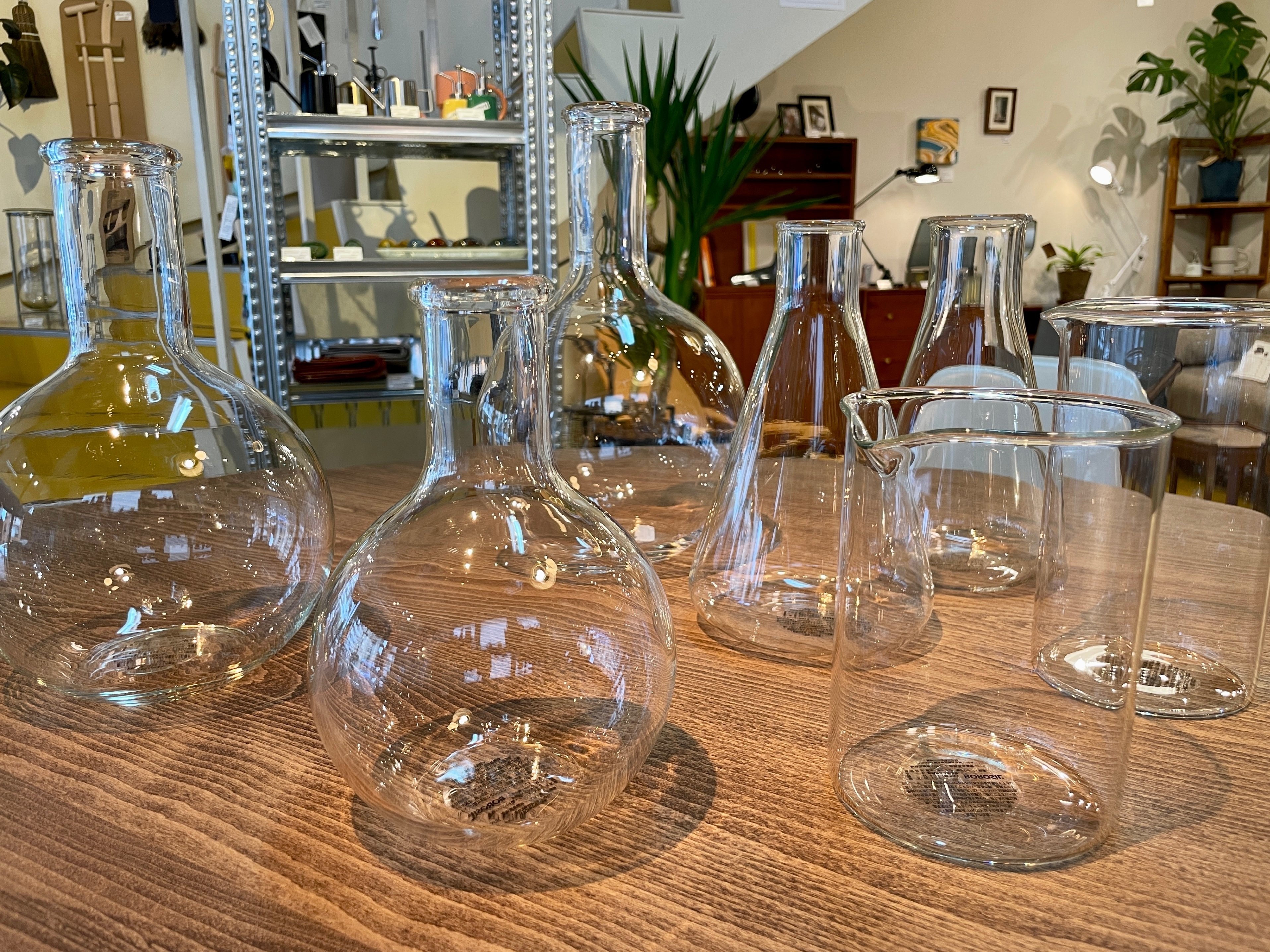 インドの実験器具。｜インテリアショップ APARTMENT