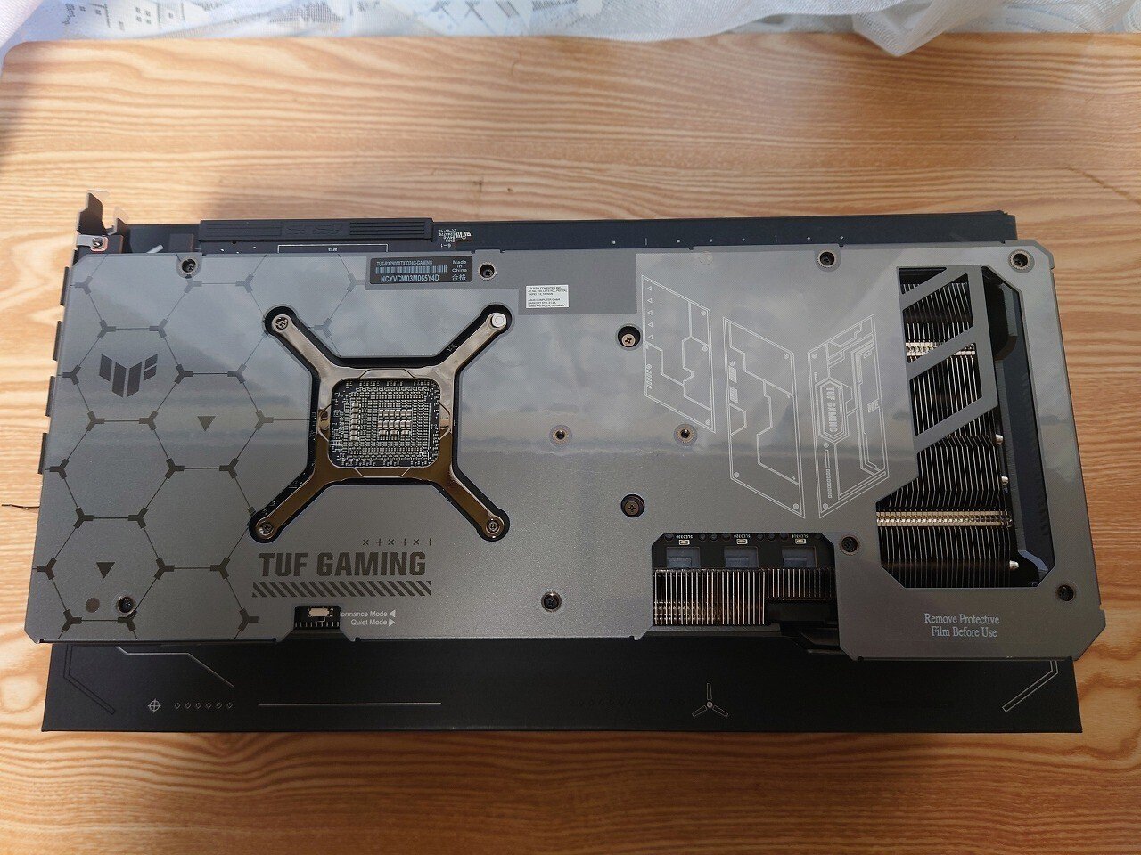 フラッグシップの底力はいかに：ASUS TUF Gaming Radeon RX 7900