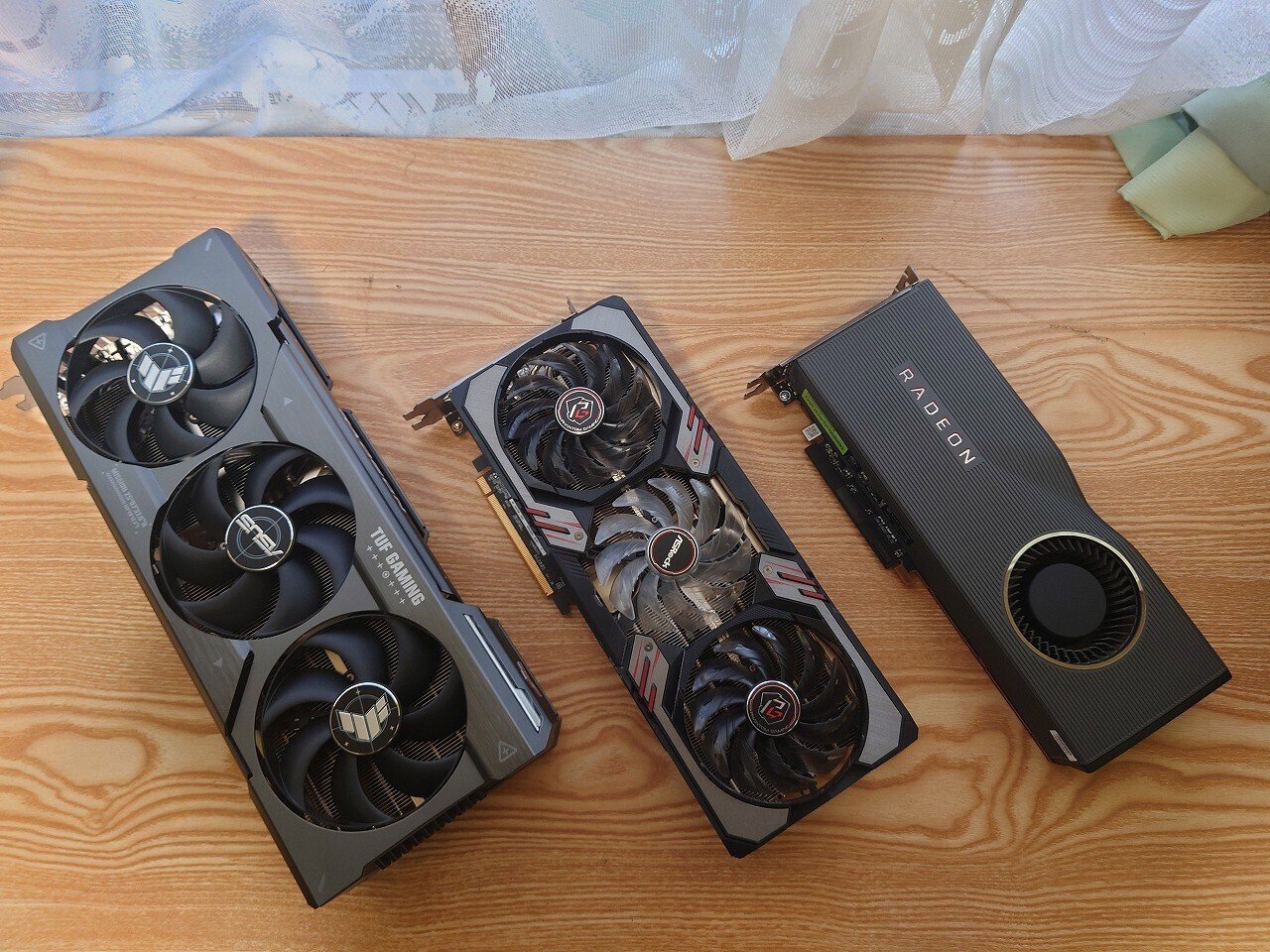 ジャンク AMD 7950x TUF x670e RX7900XTX 24GB ASUS TUF Gaming Radeon RX 7900 XTX OC Edition 24GB GDDR6