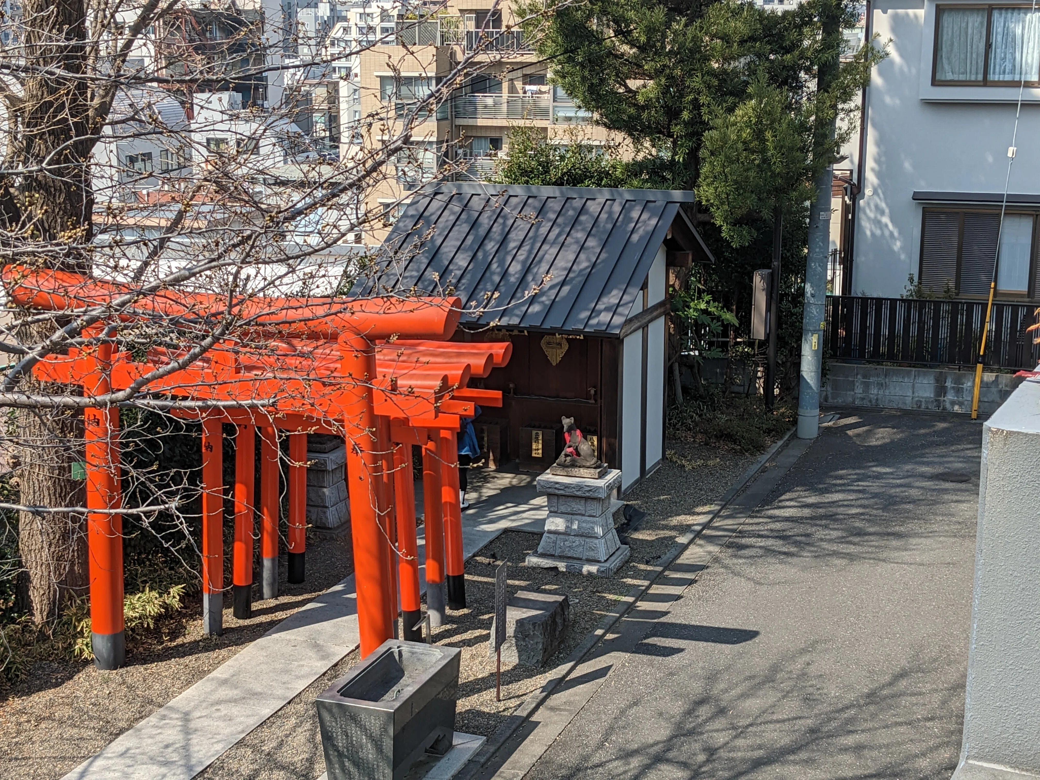 神社仏閣巡り4 - 赤城神社｜kzn