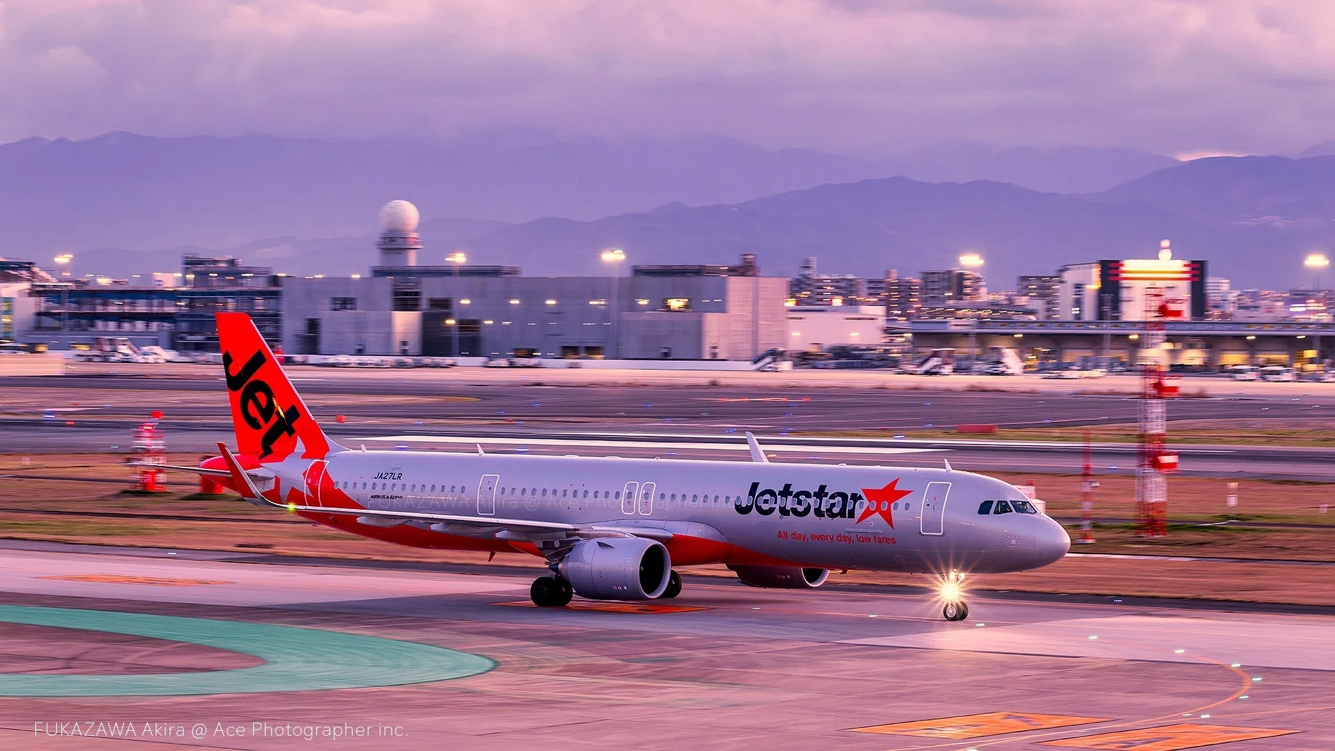 確認用写真 好きです、福岡空港。｜ただのフォトグラファーでは終わらない | 航空