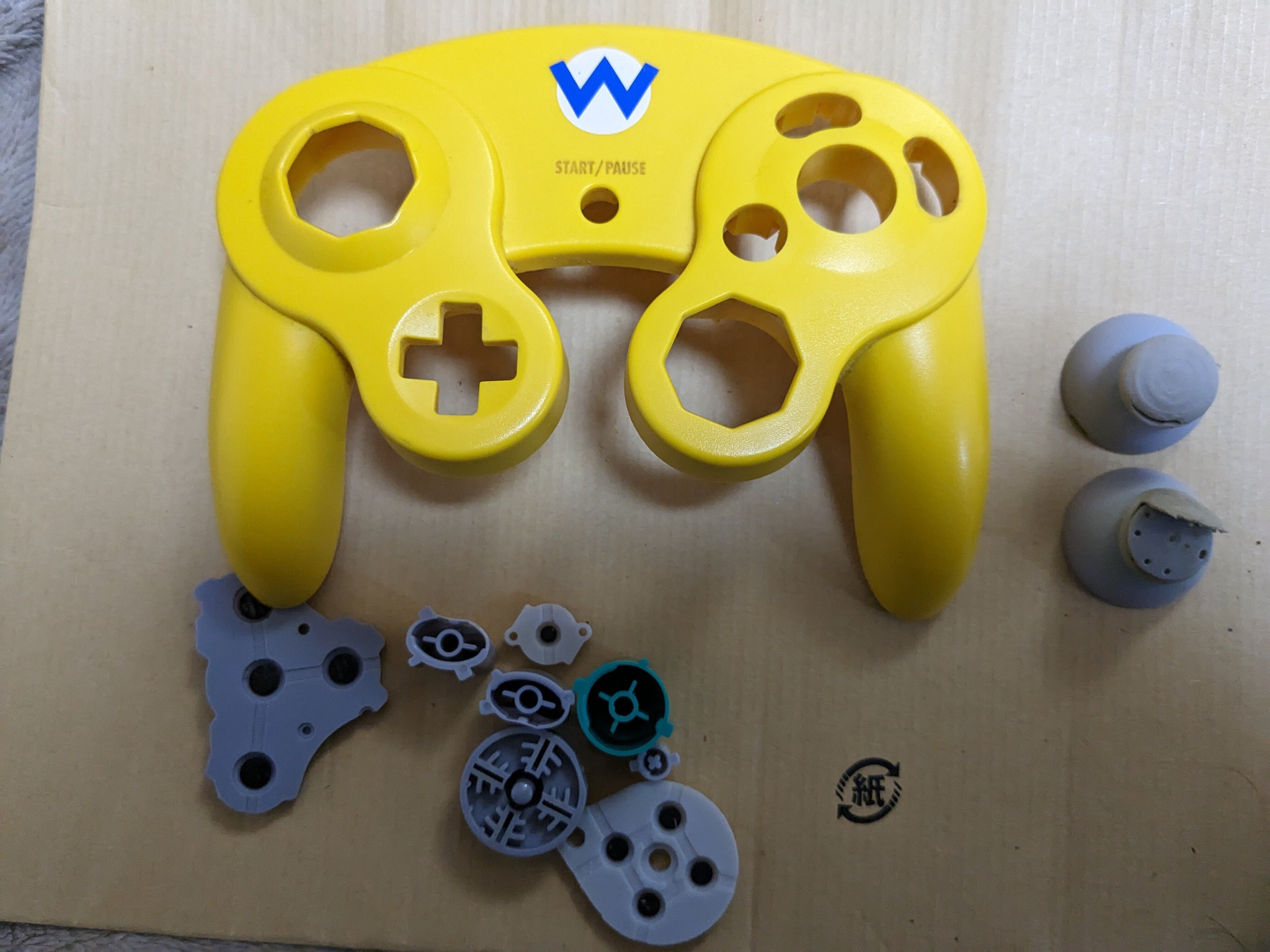 動作確認内部洗浄スティック交換済み　ゲームキューブ　コントローラー　5個セット 動作確認内部洗浄スティック交換済み ゲームキューブ
