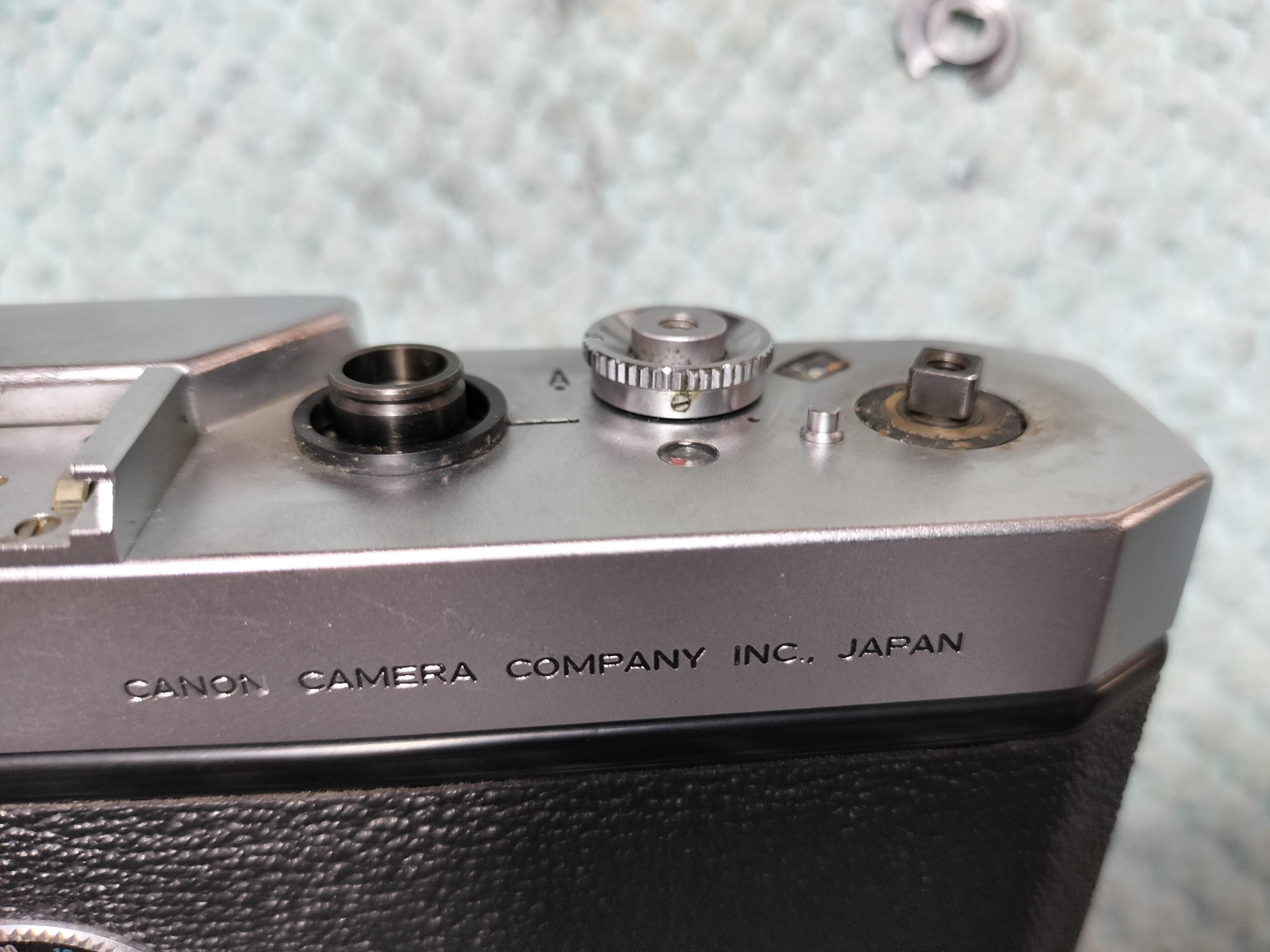 フィルムカメラ Canon P Company Inc Canon Pの分解｜フィルムカメラ修理のアクアカメラ