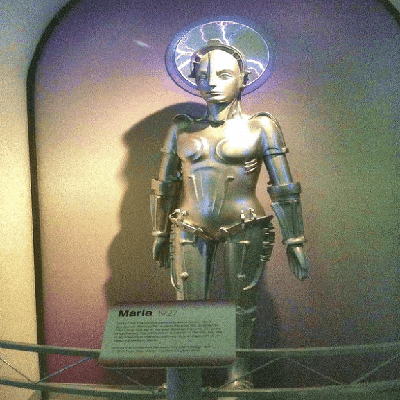 メトロポリス マリア フィギュア ドイツの無声映画『メトロポリス』より機械人間“マリア”を忠実に再現