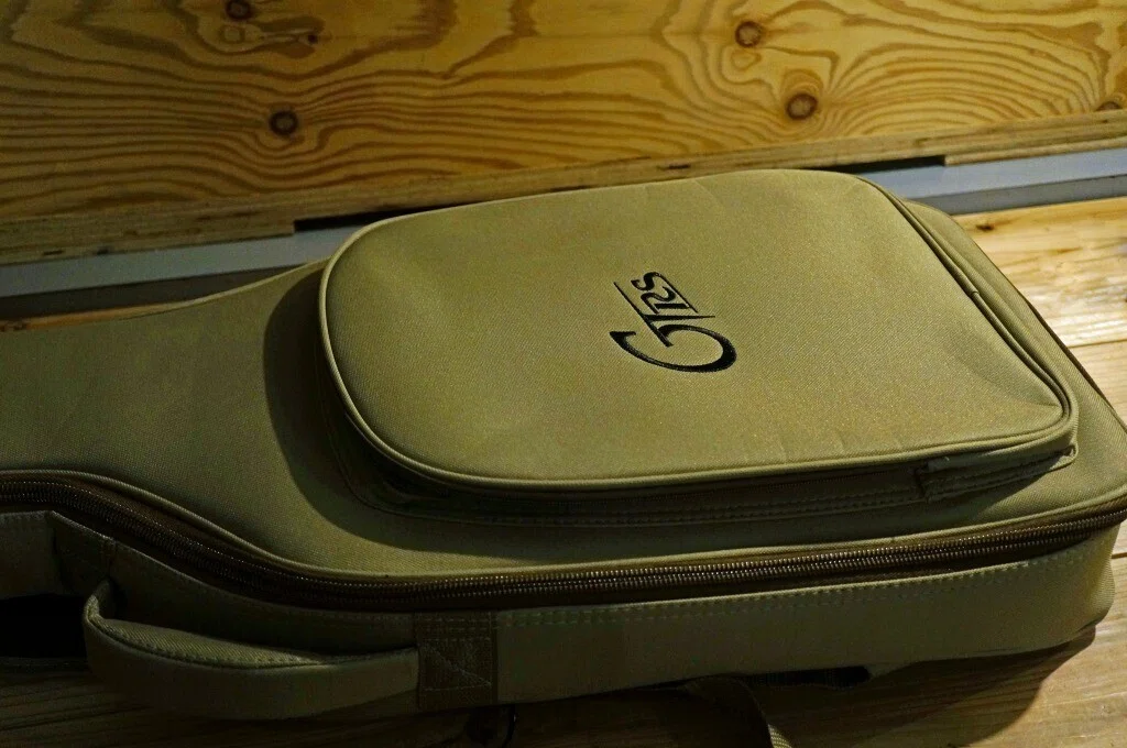 新時代のギター、GTRS！付属のギグバッグもこだわっています！｜Lep