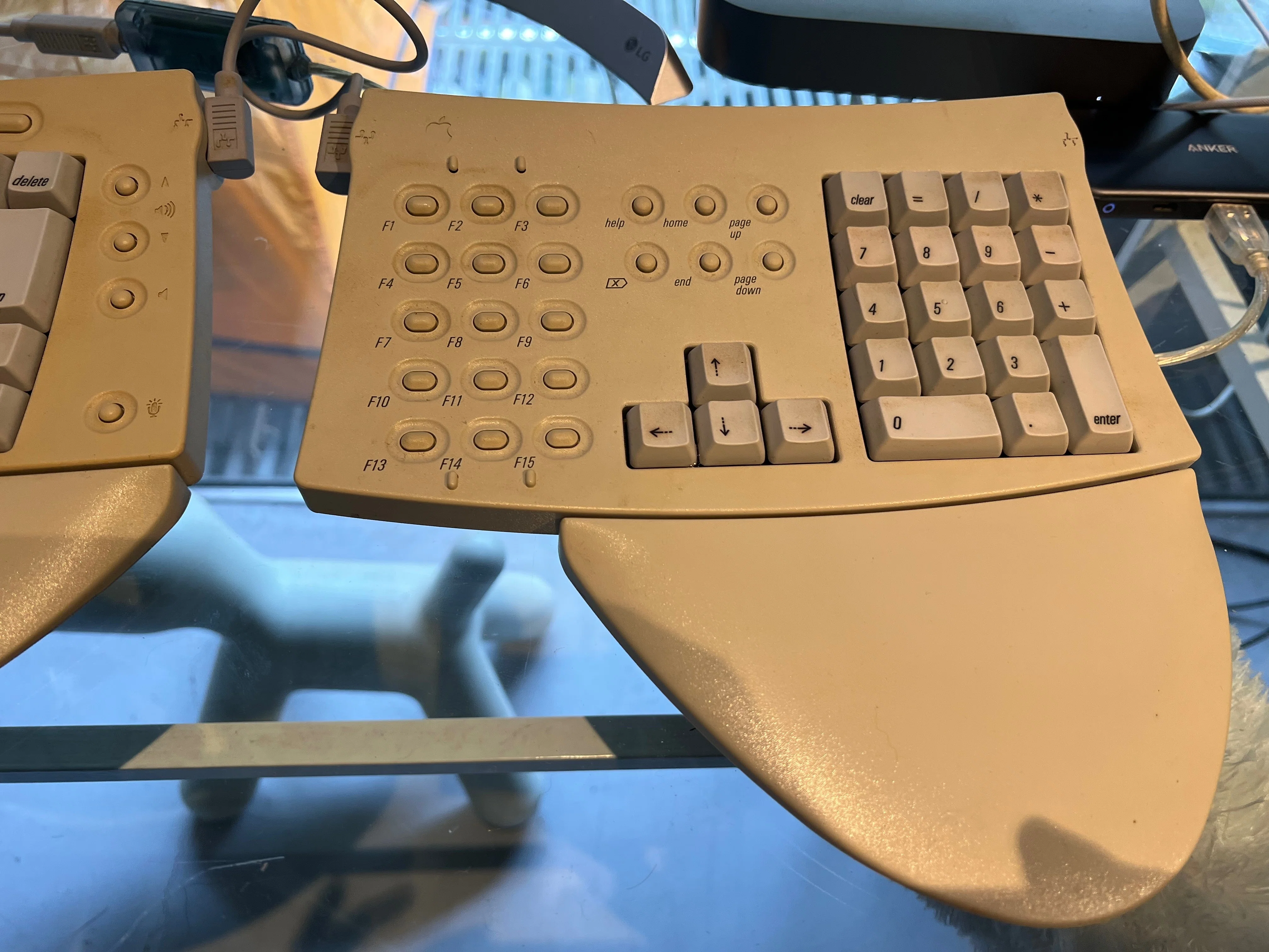 Revival! Apple Adjustable Keyboard｜Ohtematic