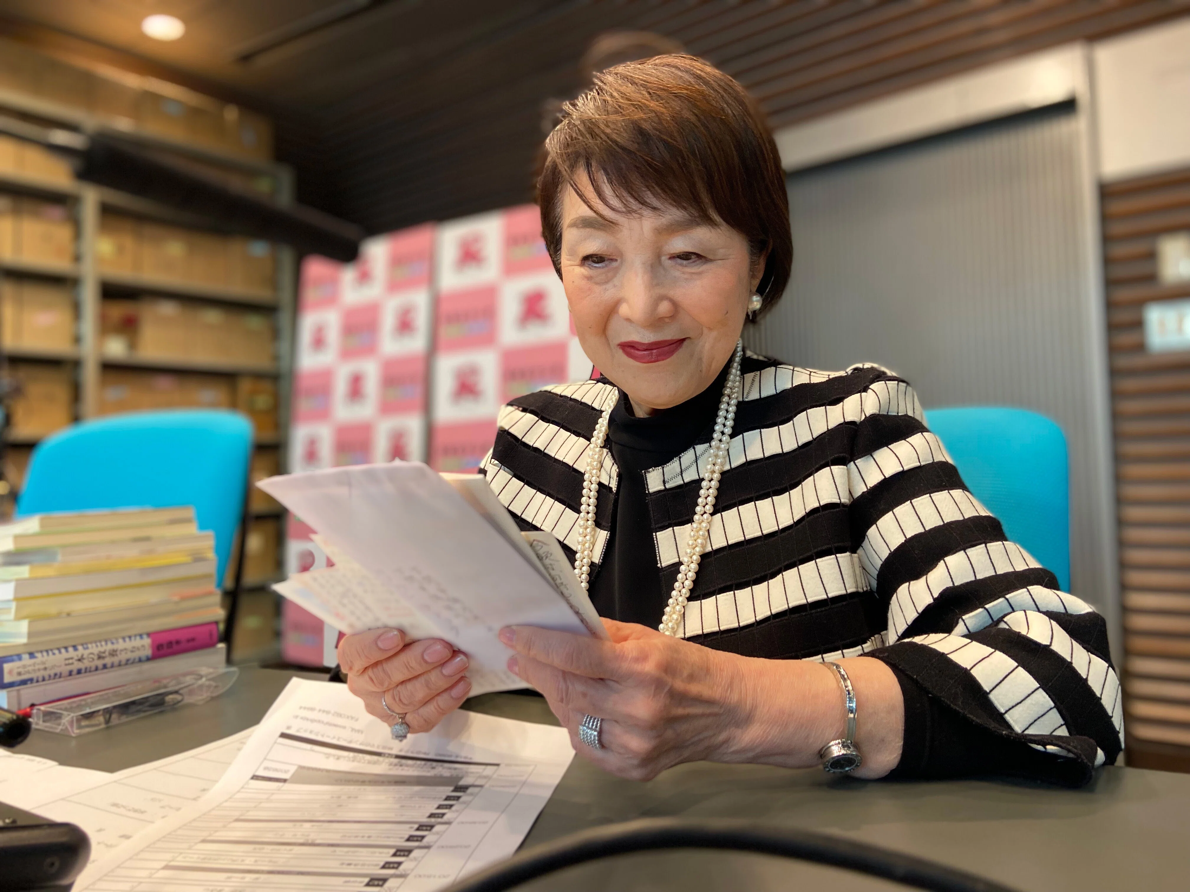 ラジオ 長寿番組の研究④〉RKBラジオ・林田スマさん 主婦からラジオ