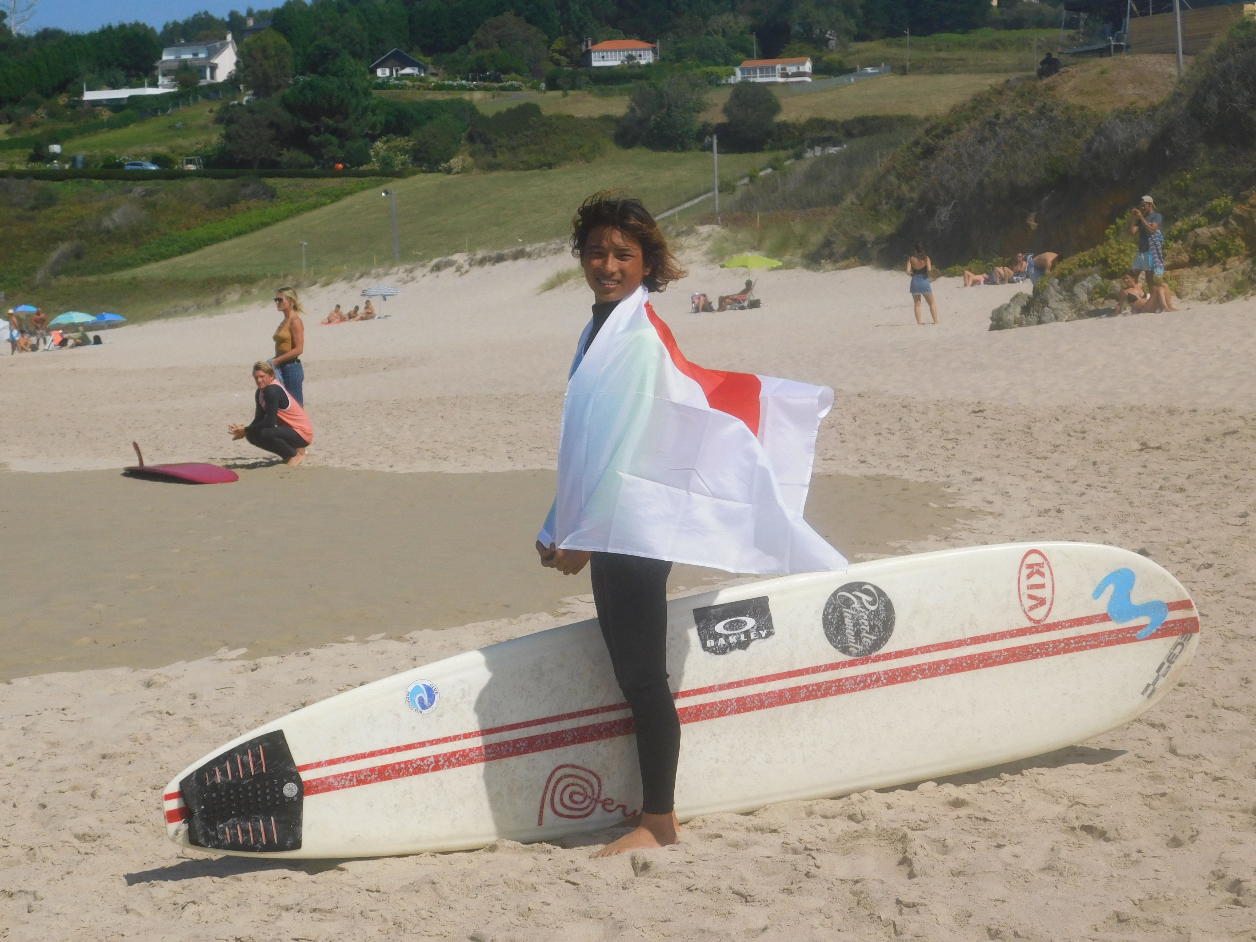 世界でも稀な三刀流プロサーファー 井上鷹選手｜a2network株式会社【公式】