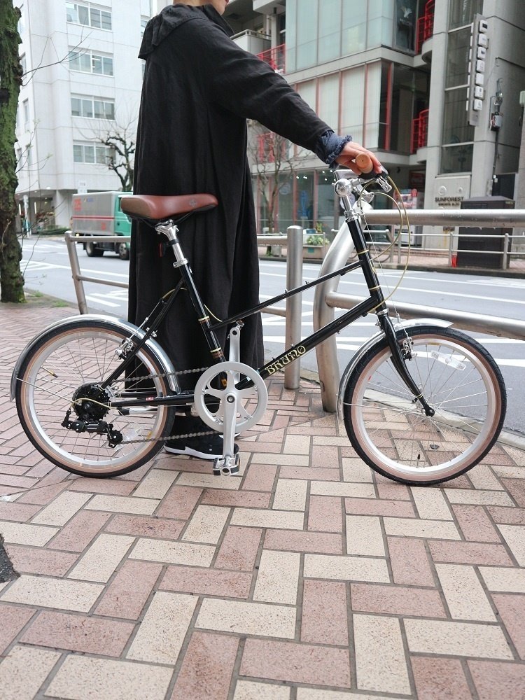 3月26日 クラシック感がとてもお洒落なパシュレーで春の街を颯爽