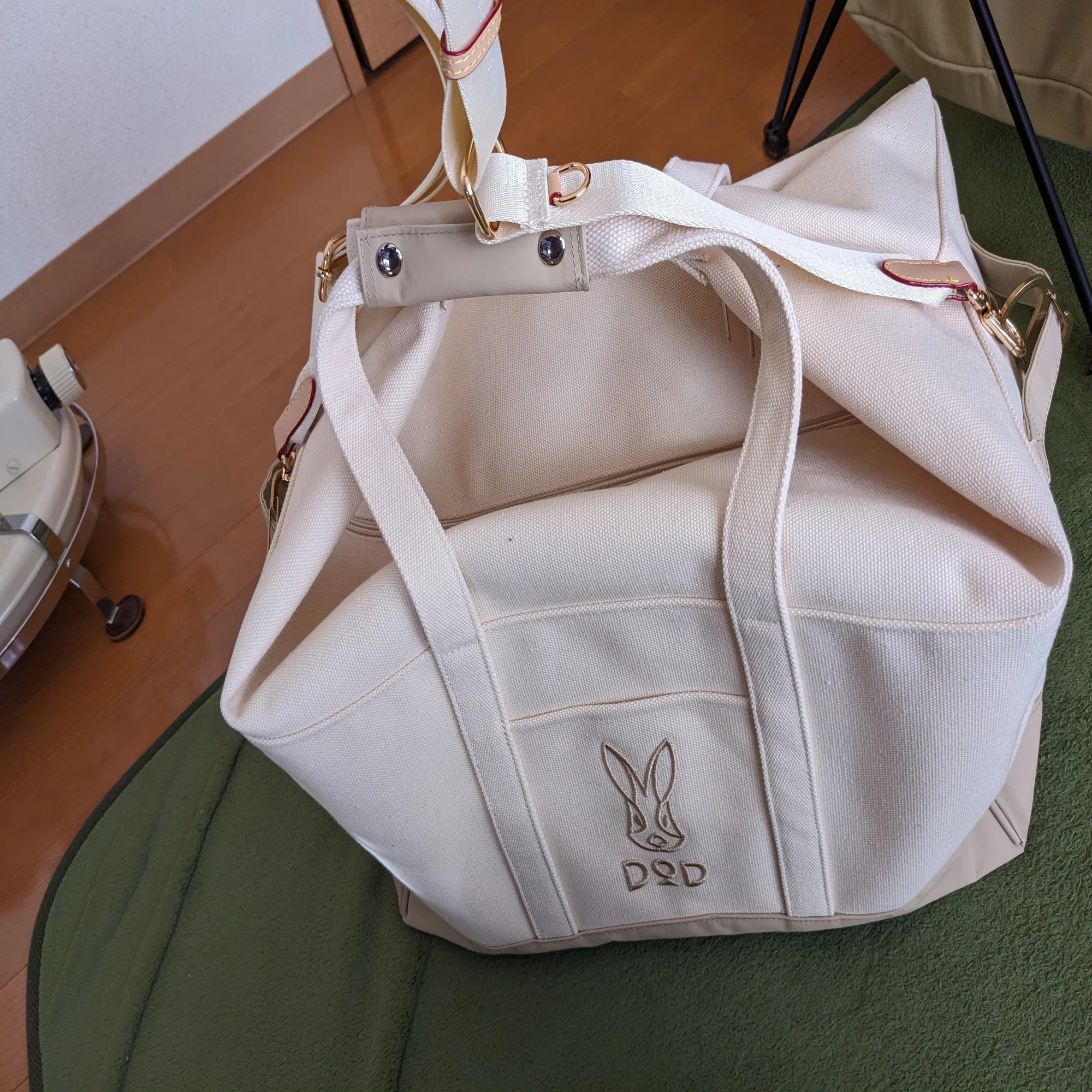 ショルダーバッグ】「DOD」さんの「トートハコナール 40L」を 