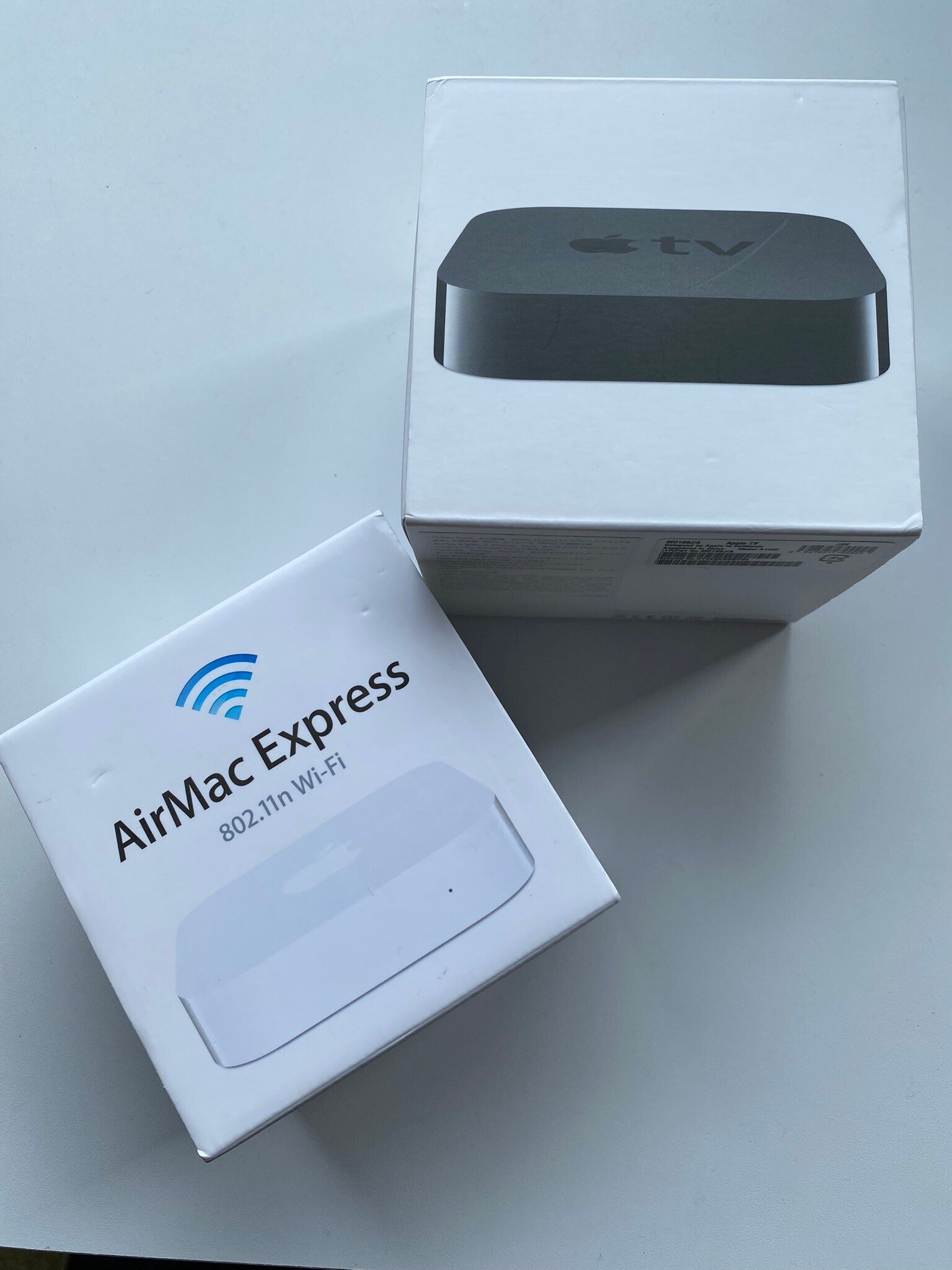 PC周辺機器 Apple - apple AirMac Express ヨドバシ.com - アップル Apple AirMac Express ベース