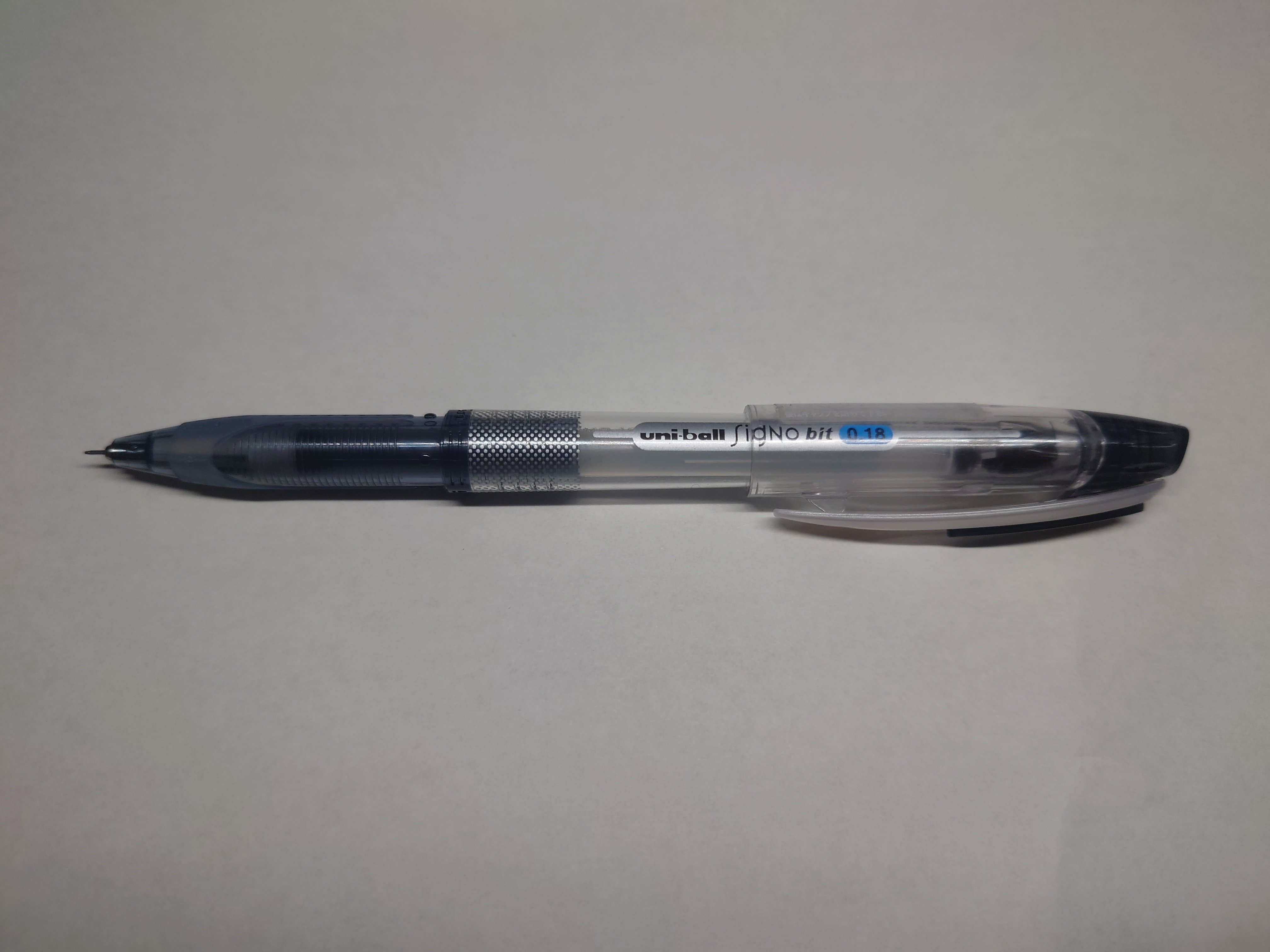 【廃盤品・未開封】ユニボール シグノビット0.18mm 黒10本 signo bit 0.18mm｜ryo