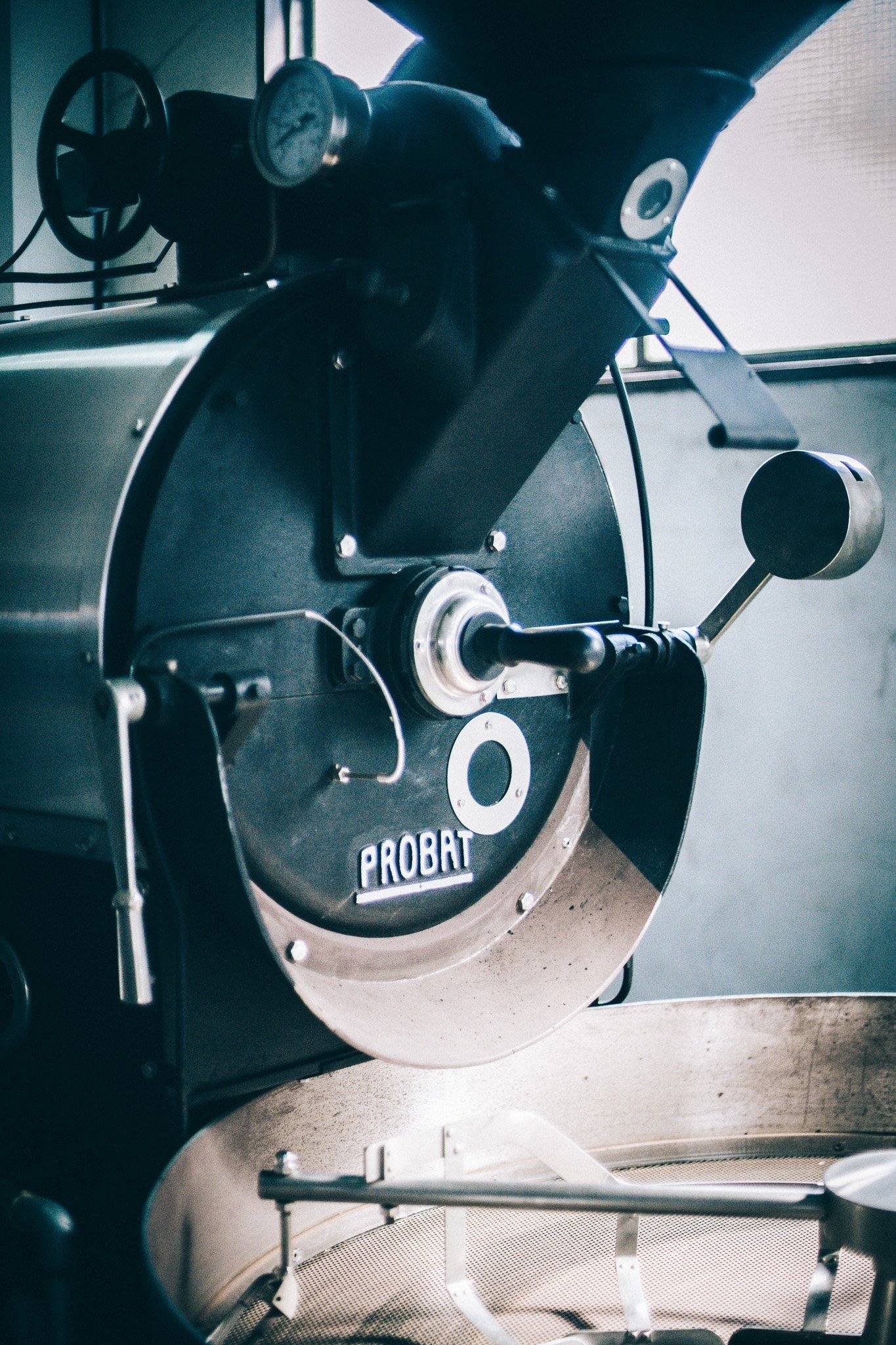 ビンテージの焙煎機を買いました｜川野優馬 / LIGHT UP COFFEE