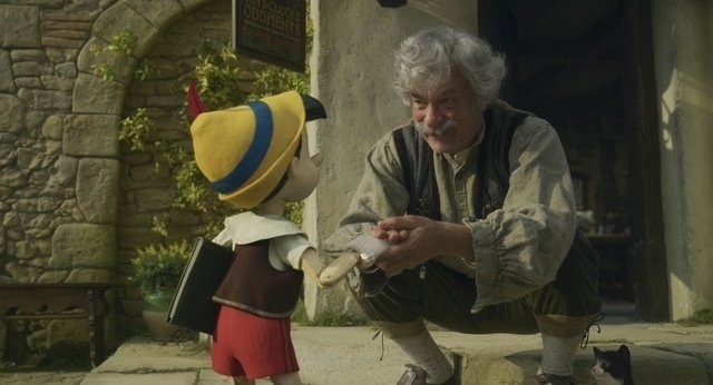 映画ピノキオでゼペットを演じるトム・ハンクス