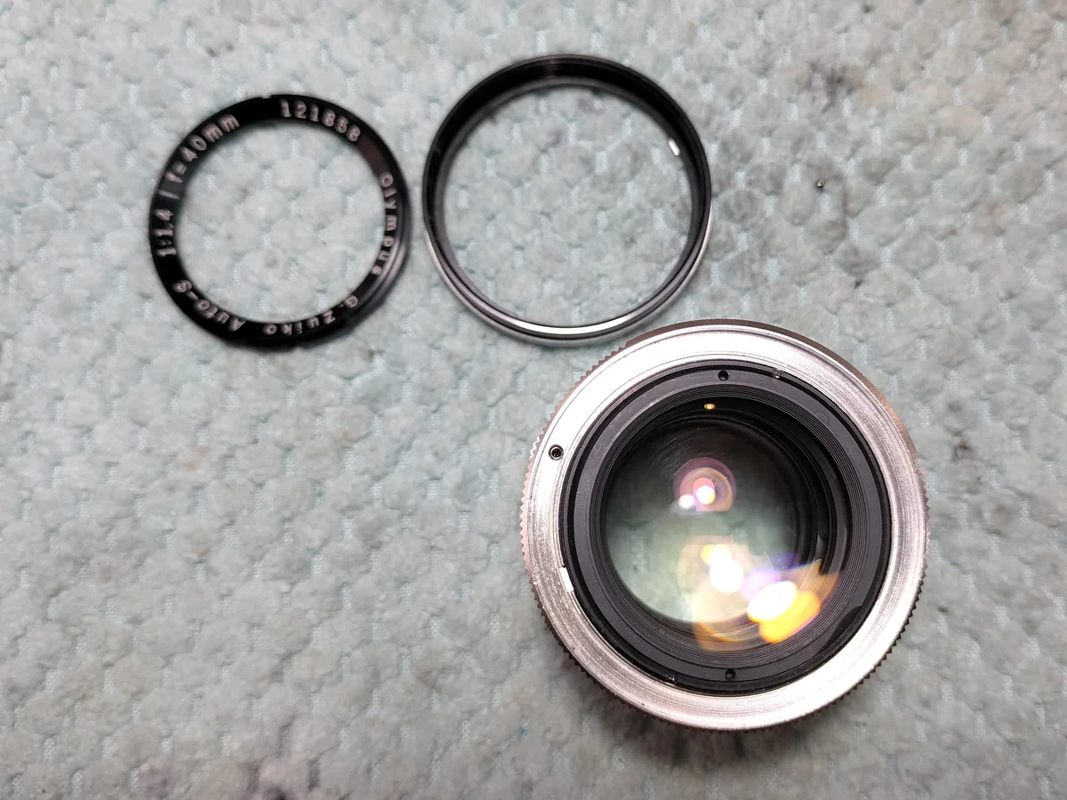 OLYMPUS G.ZUIKO 40mm F/1.4 ペンF用レンズの分解｜フィルムカメラ修理 