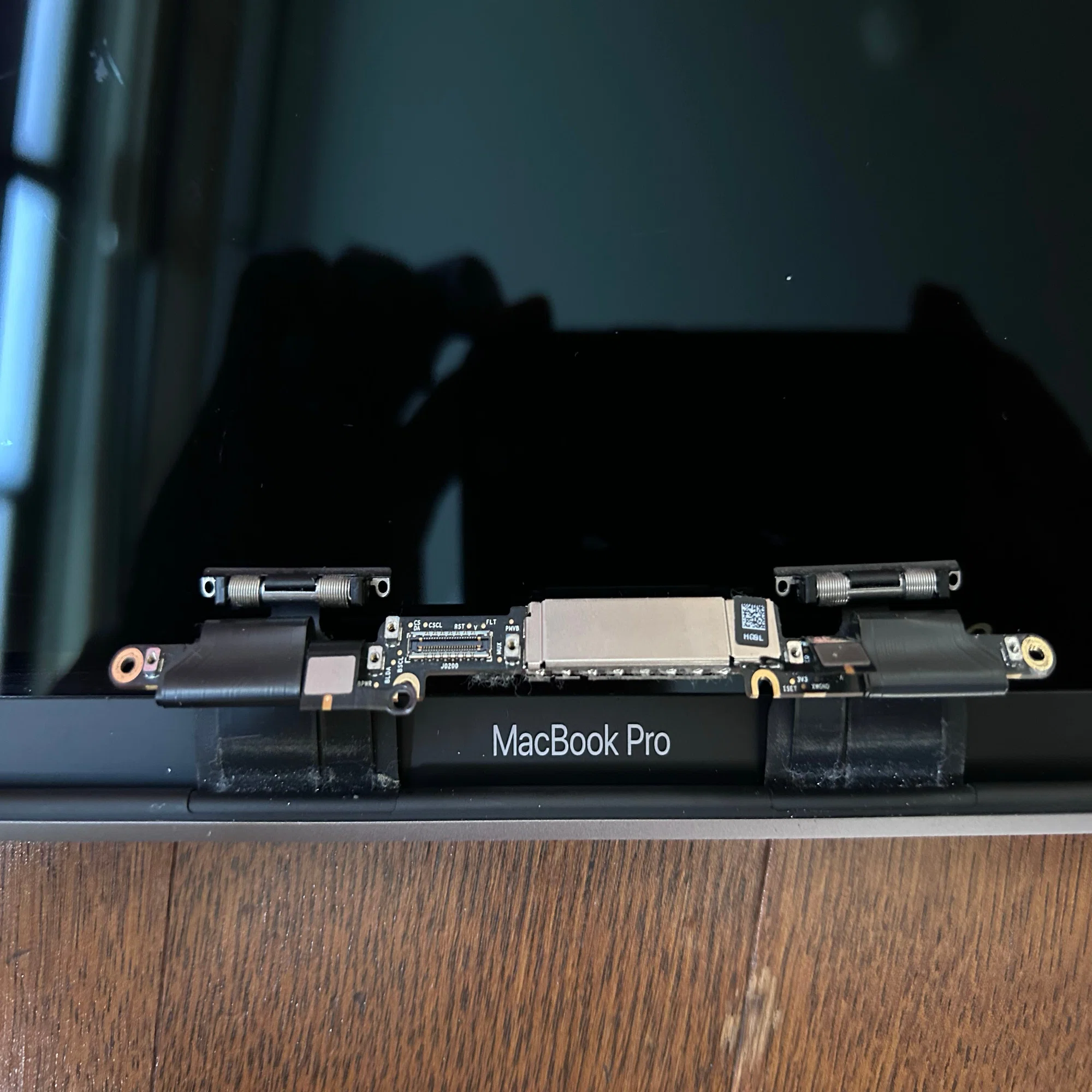 MacBookPro2017 FLEX GATEの問題｜Hiroto Takahashi
