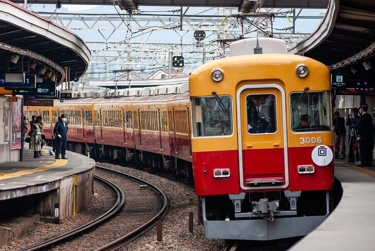 京阪電車 8081車両（旧3000系）車内号車板