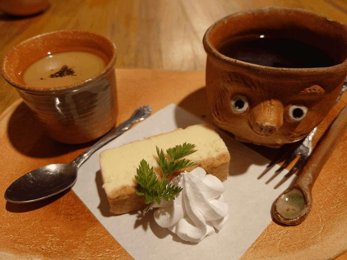 滋賀1人旅】ぽこピー聖地巡礼！｜かちゅどん