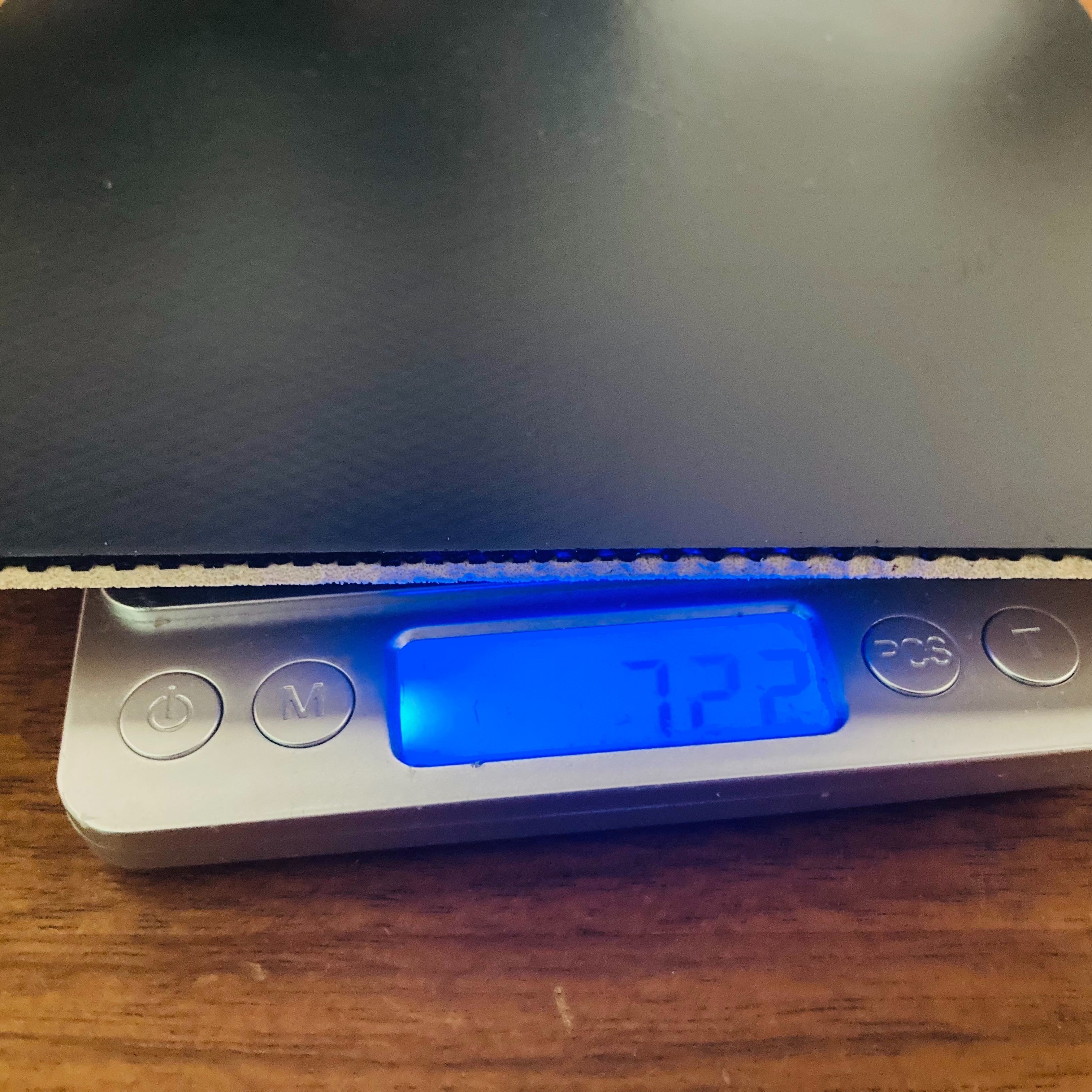 ヤサカ期待の新商品！ラクザXXレビュー！｜攻撃用ラケットを使う裏裏