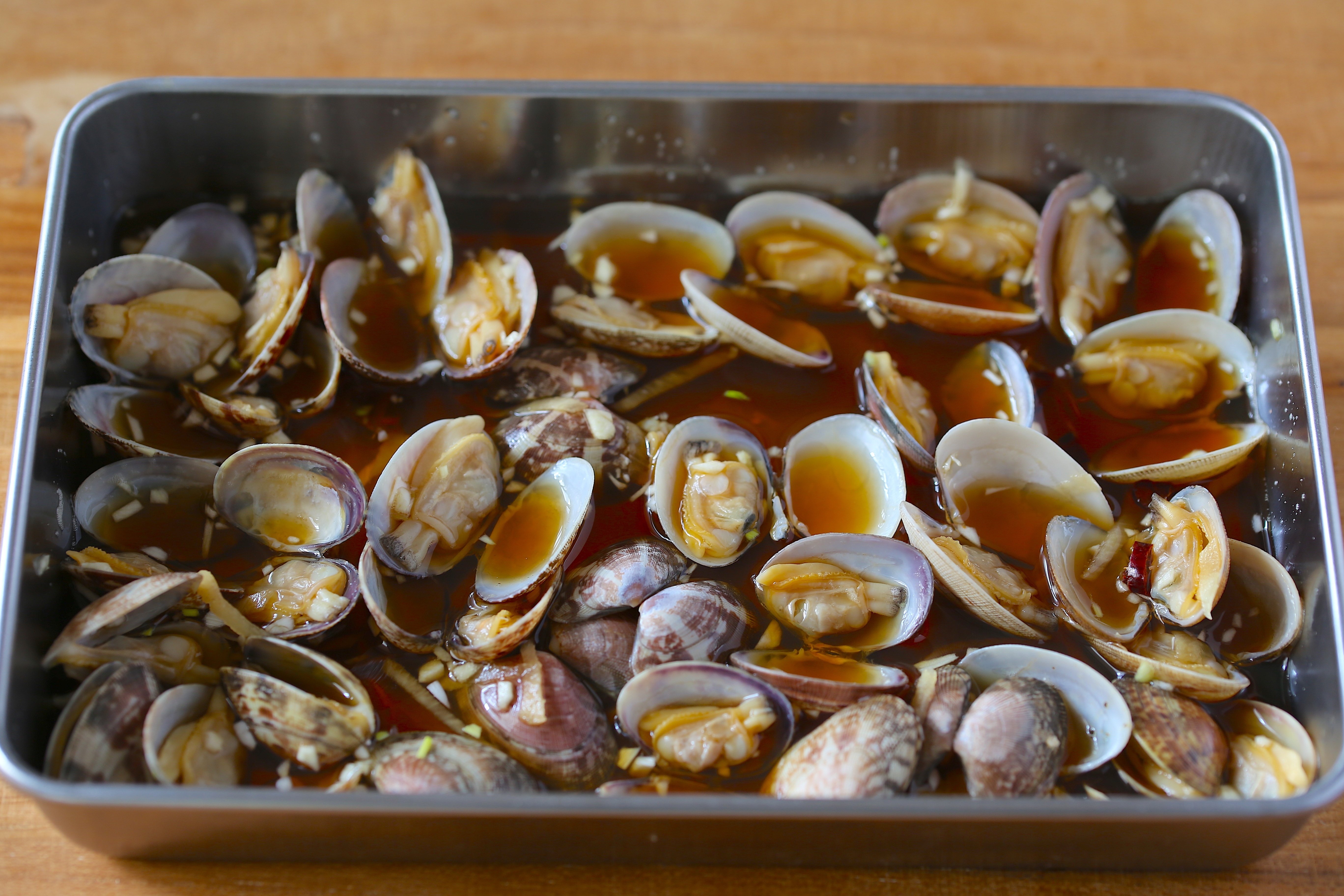 あさりの季節に食べたい！ 漬けるだけの絶品つまみ。レンジで簡単