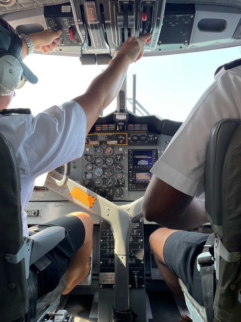 水上飛行機機内