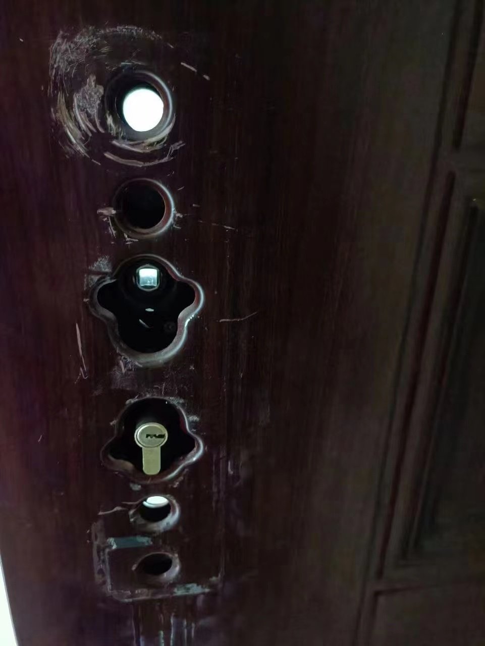 宣斌姊妹家的图片