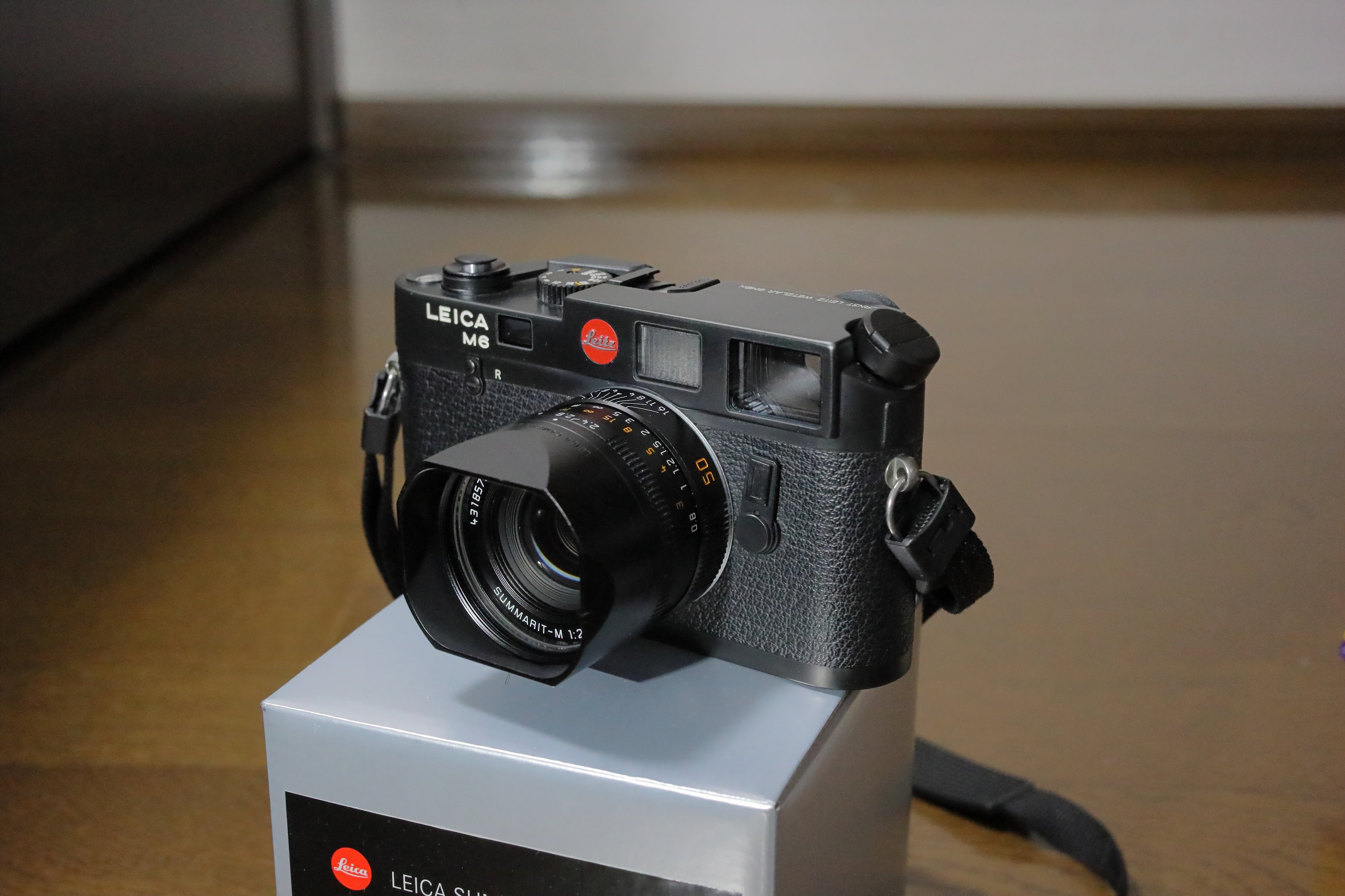 [美品]LEICA SUMMARIT M f2.4 50mm Mマウント Summarit 50mm f2.4 | ライカカタログ | アトリエライカ