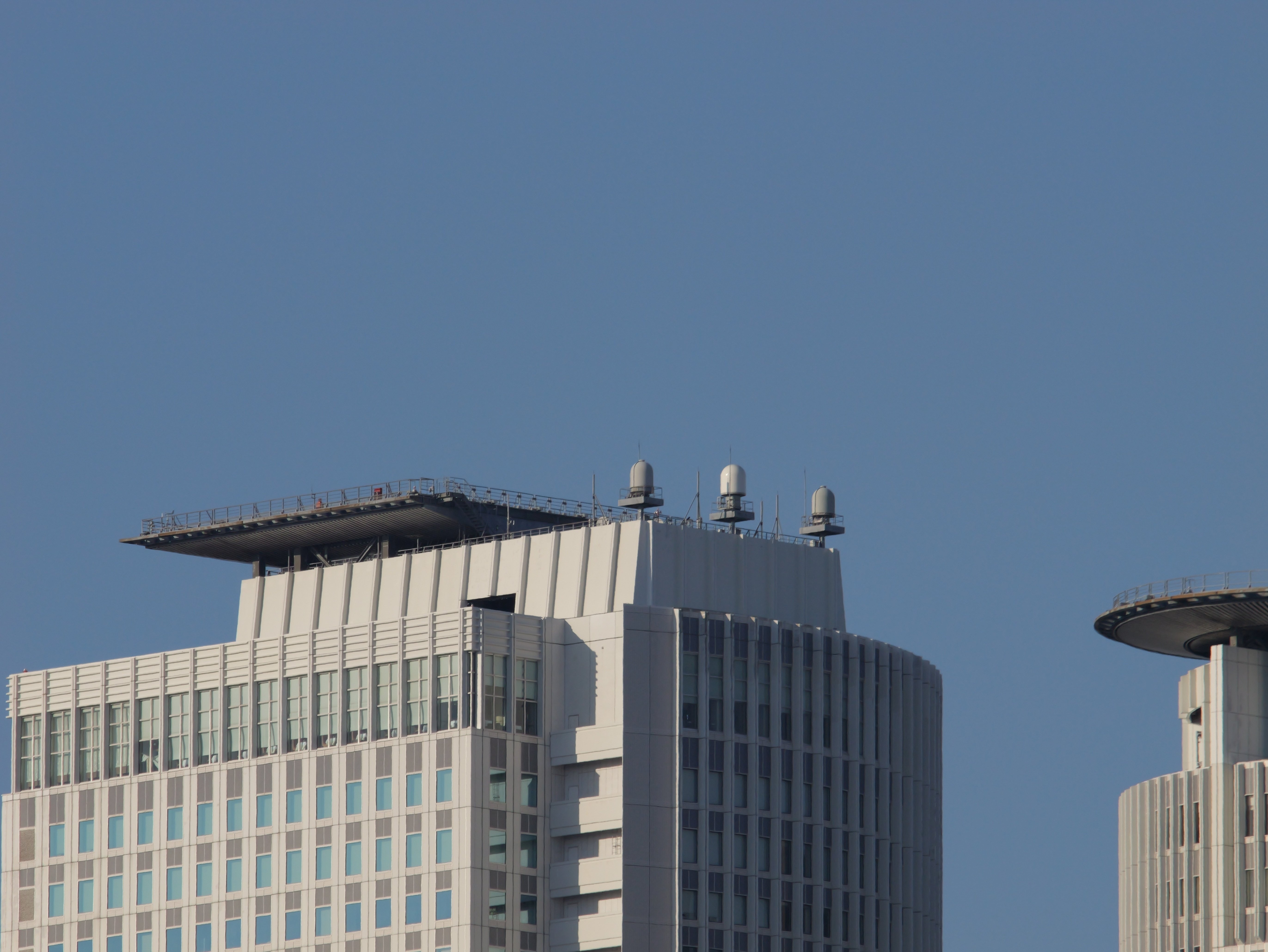 レンズにカメラを付け替える | Nikon Ai AF VR Zoom-Nikkor 80-400mm f