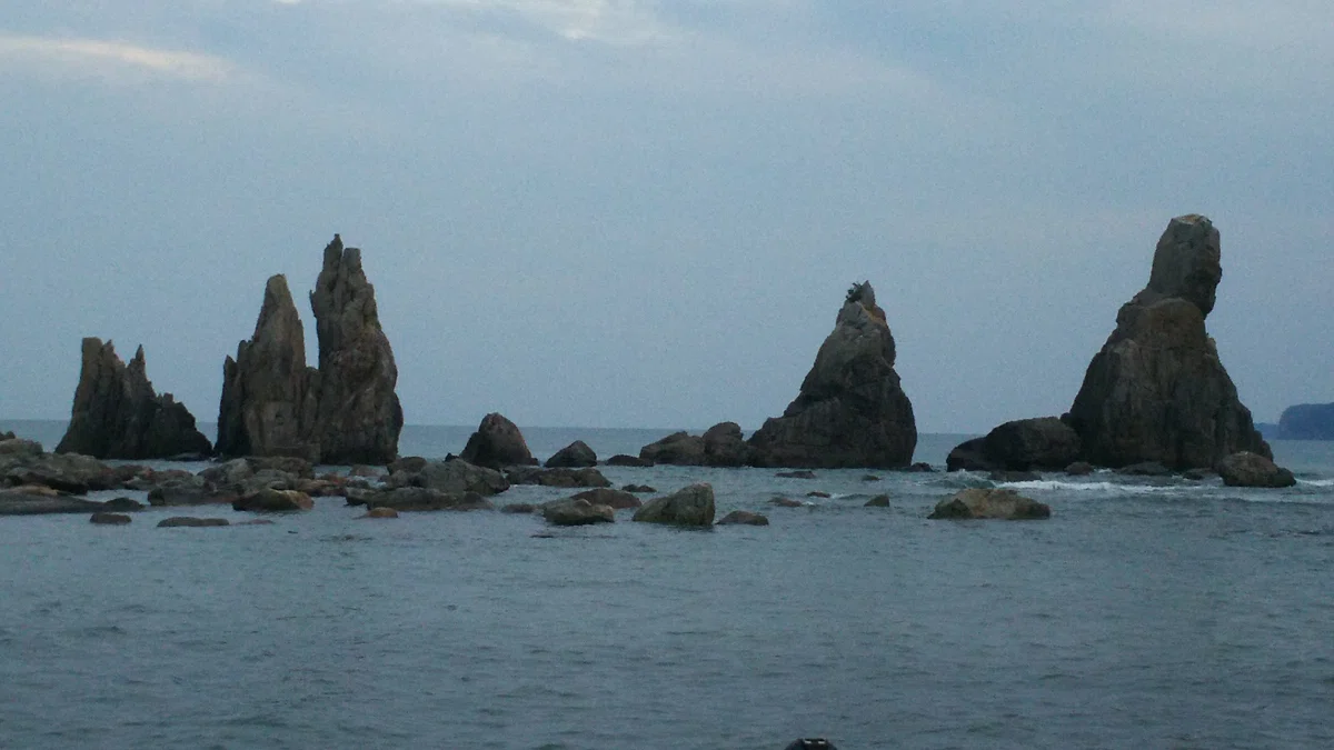 ⭐『HASHIGUI ROCK LIGHT UP』...HIGASHIMURO DISTRICT IN WAKAYAMA PREFECTURE ...