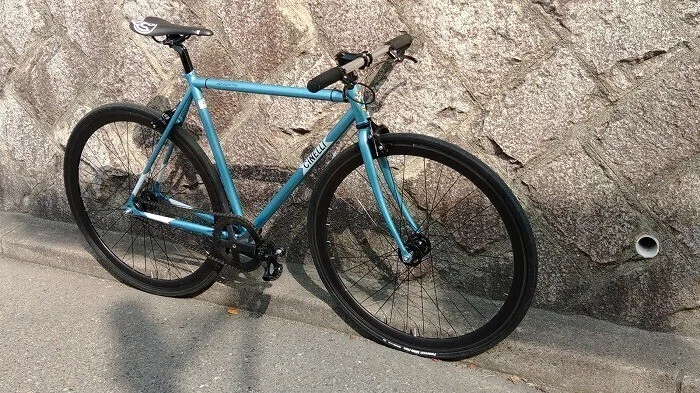 ピストバイクの発走練習台(工務店に依頼した完全オーダーメイド品 