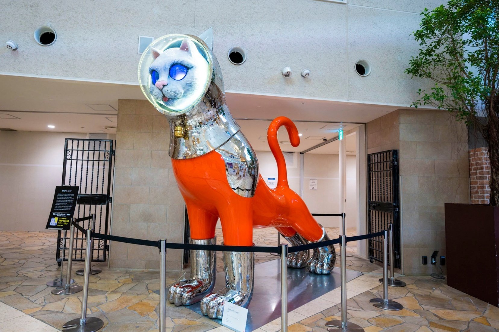つやつや淡水パールのネコナデの八美神（猫神様）のブローチ 楽天市場】碌山 ブローチ アンティーク 縞メノウ（オニキス