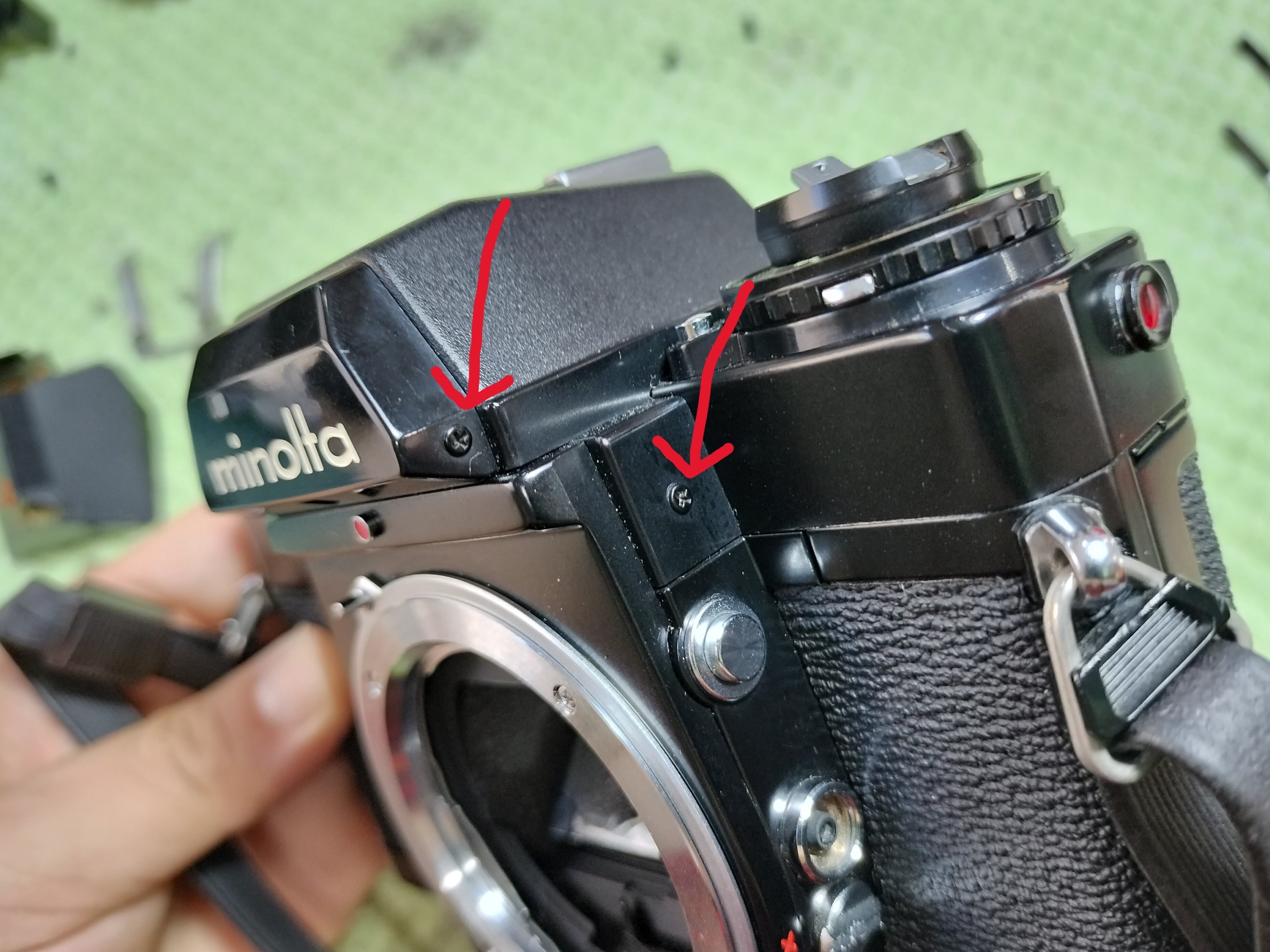 Minolta XEの分解｜フィルムカメラ修理のアクアカメラ
