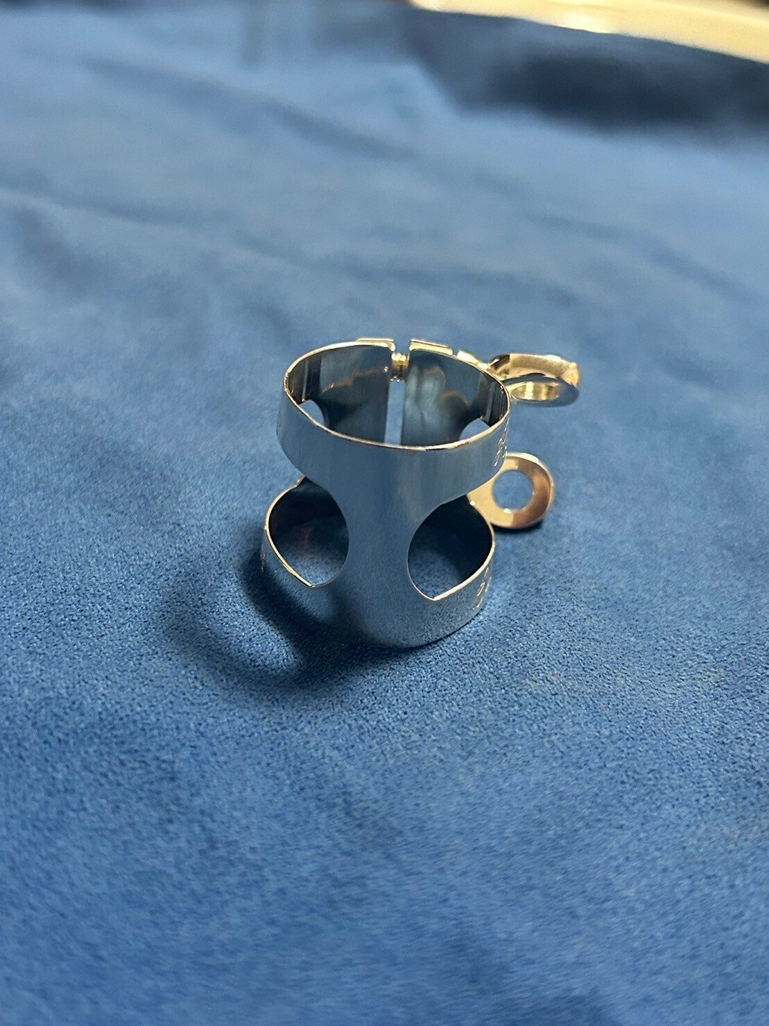 ブルズアイ B♭クラ用リガチャー ルージュEX スターリング