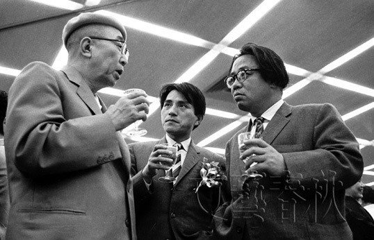 小説研究十六講 | 木村毅 |本 | 通販 | Amazon