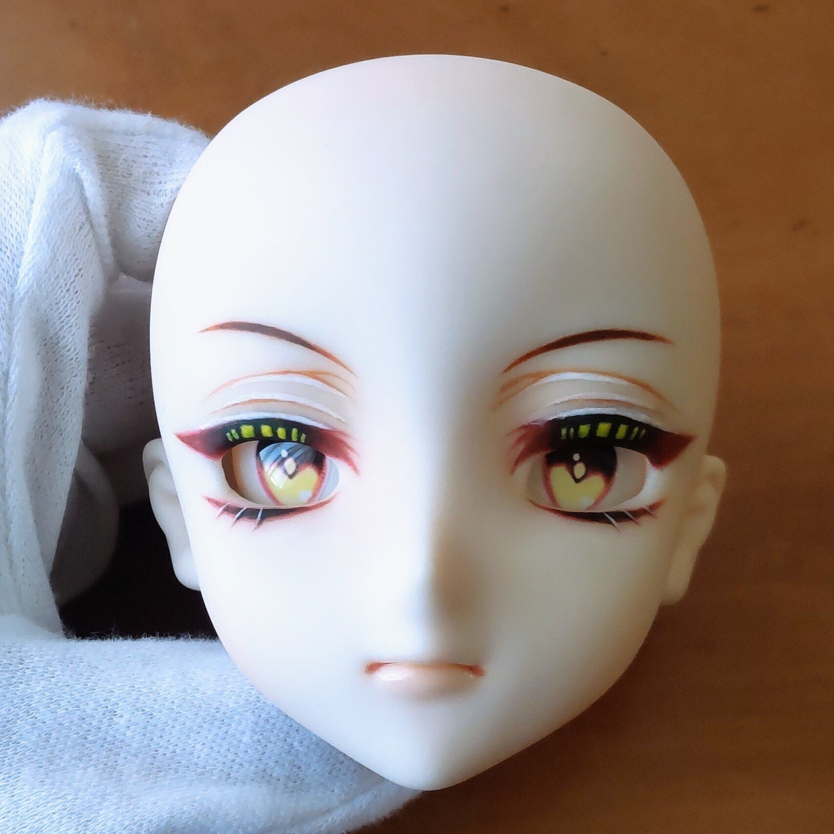 DDH-27 カスタムヘッド セミホワイト肌＋ディーラー様製アイ付