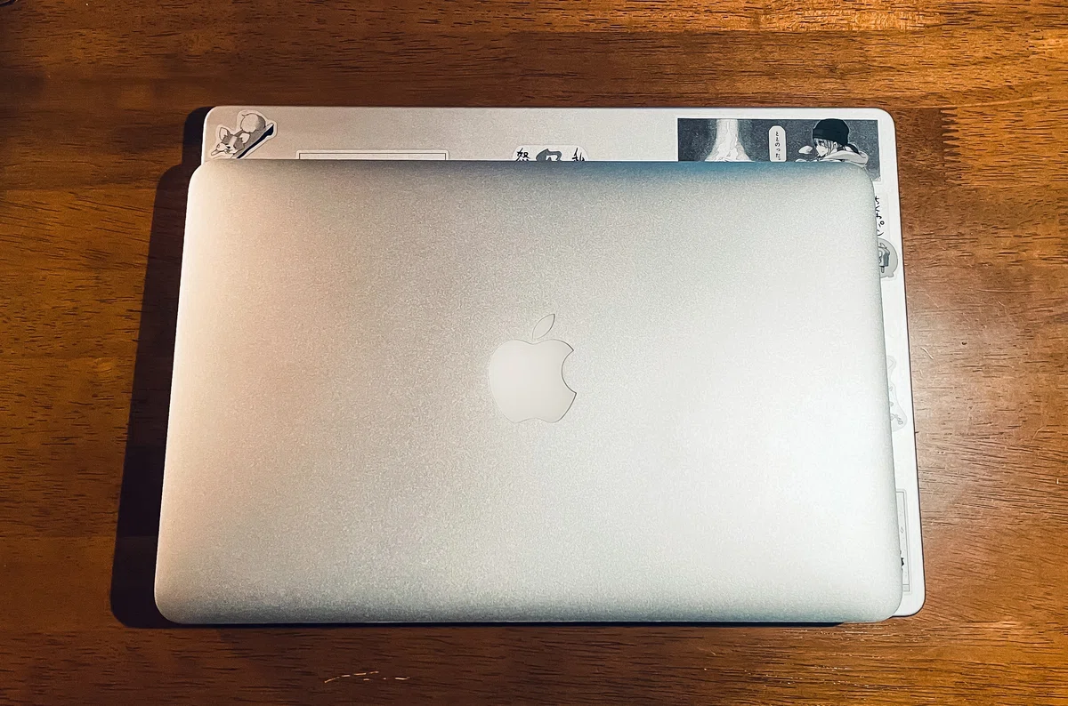 整備済MacBook Air Early 11インチ】M1MAX14愛用者が、中古MacBookを 