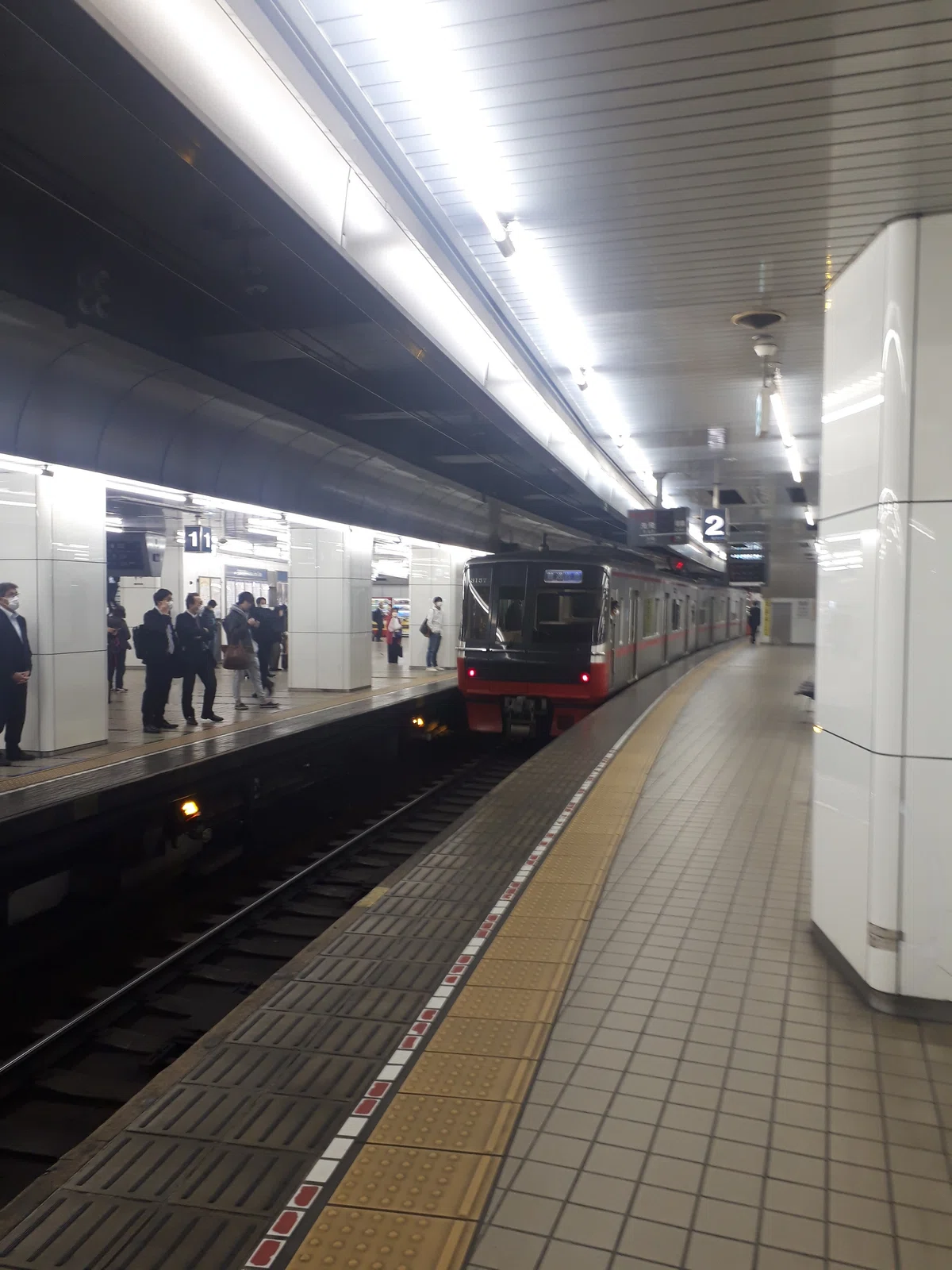 名鉄名古屋駅 略して「迷駅」|昭和の虎