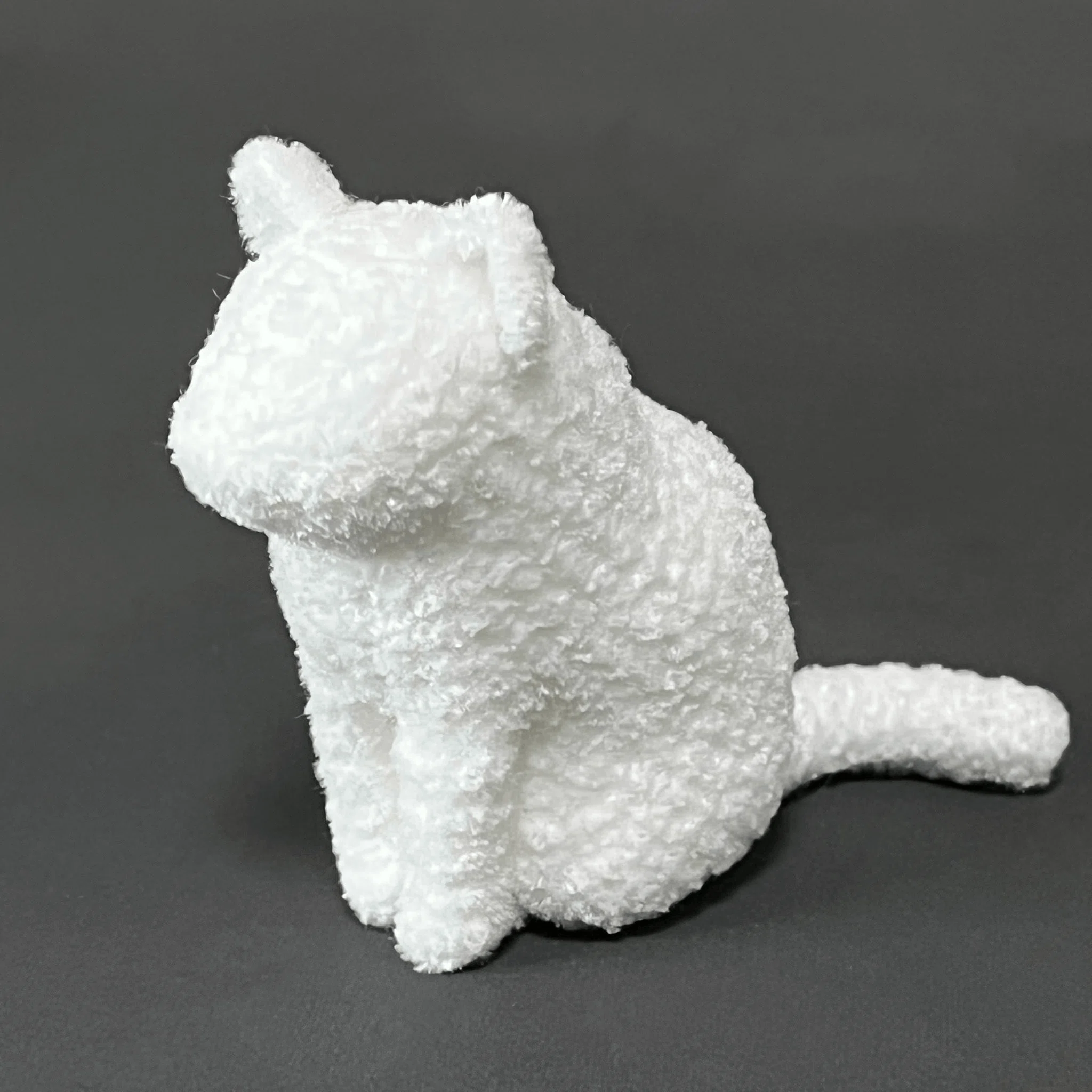 【まあるうページ】白シャム猫さんのあみぐるみ（エジプト座り） エジプト座りの猫」の編み図｜あびす