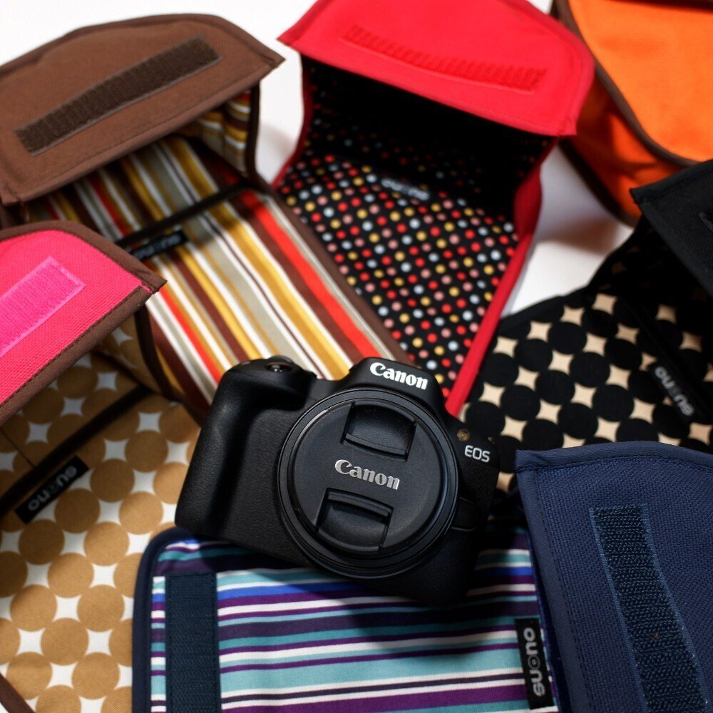 【高坂鷄男】Canon EOS R50本体 カメラケース付き 高坂鷄男様専用】Canon EOS R50本体 カメラケース付き