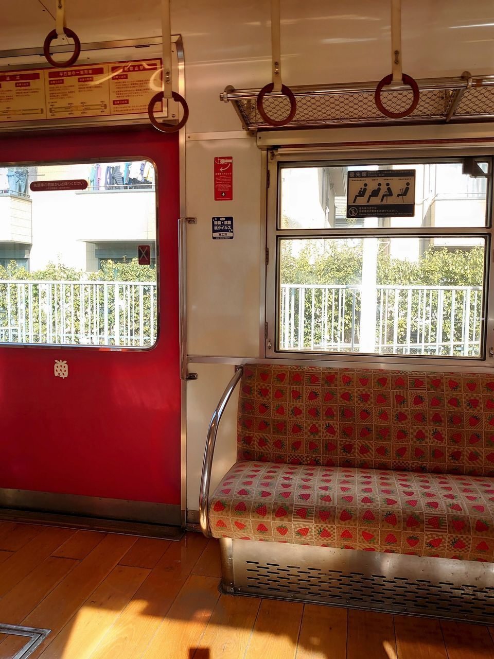 和歌山電鐵🍓リニューアル電車😸｜きむいさ