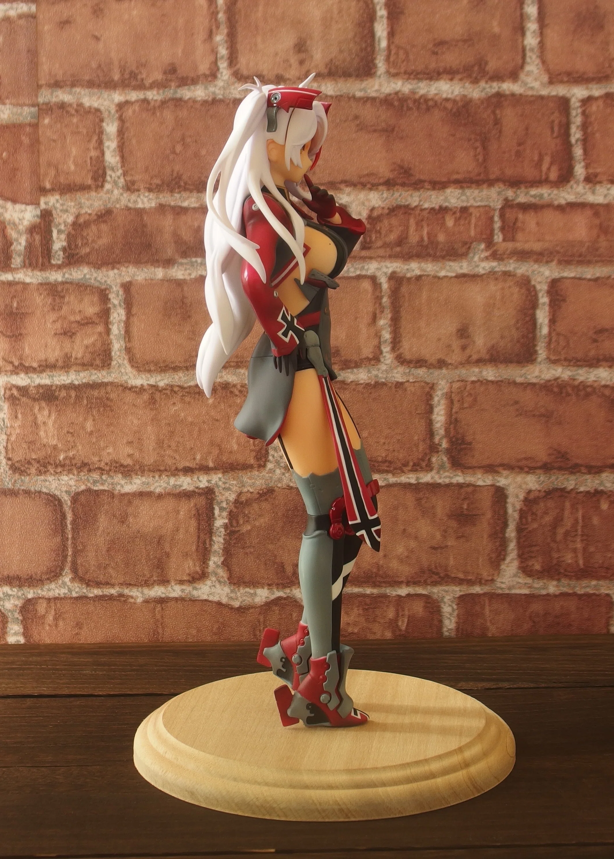 アズールレーン プリンツオイゲン｜ガレージキット制作代行 けん