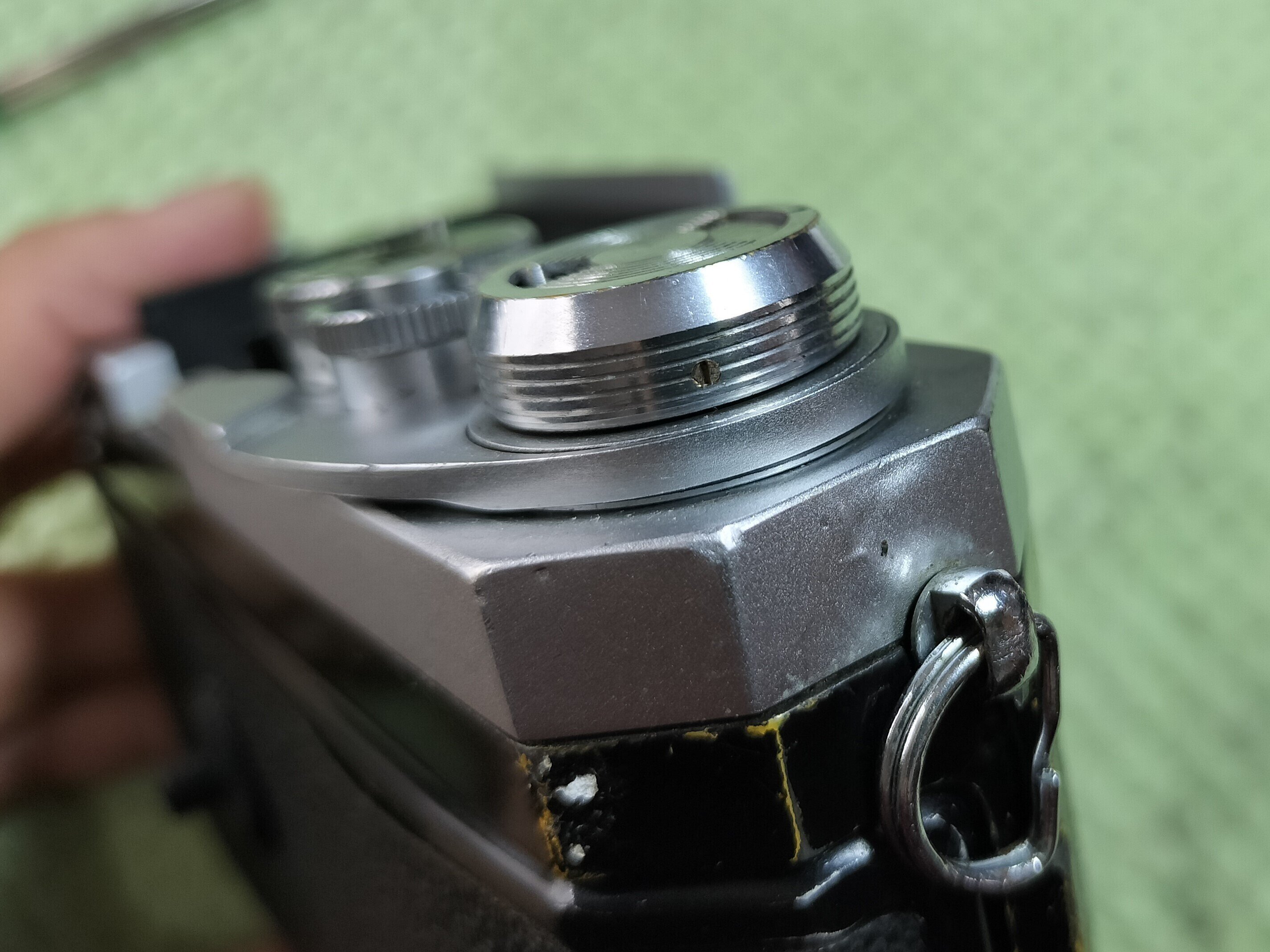 NIKON F カメラ　シャッターOK この道具感が「撮ろうぜ」と語りかけてくる、Nikon Zf。｜記憶カメラ