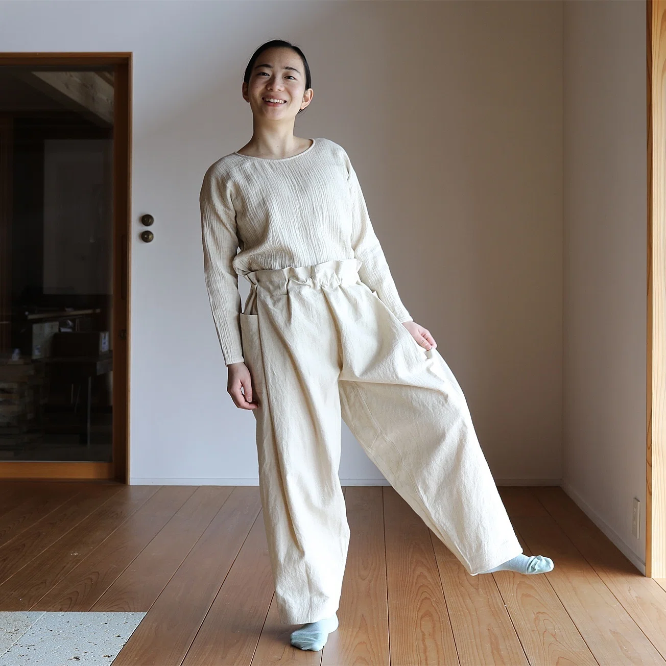 4月25日-5月8日｜えみおわす 春夏の服｜恵文社 | 本にまつわるあれこれ 