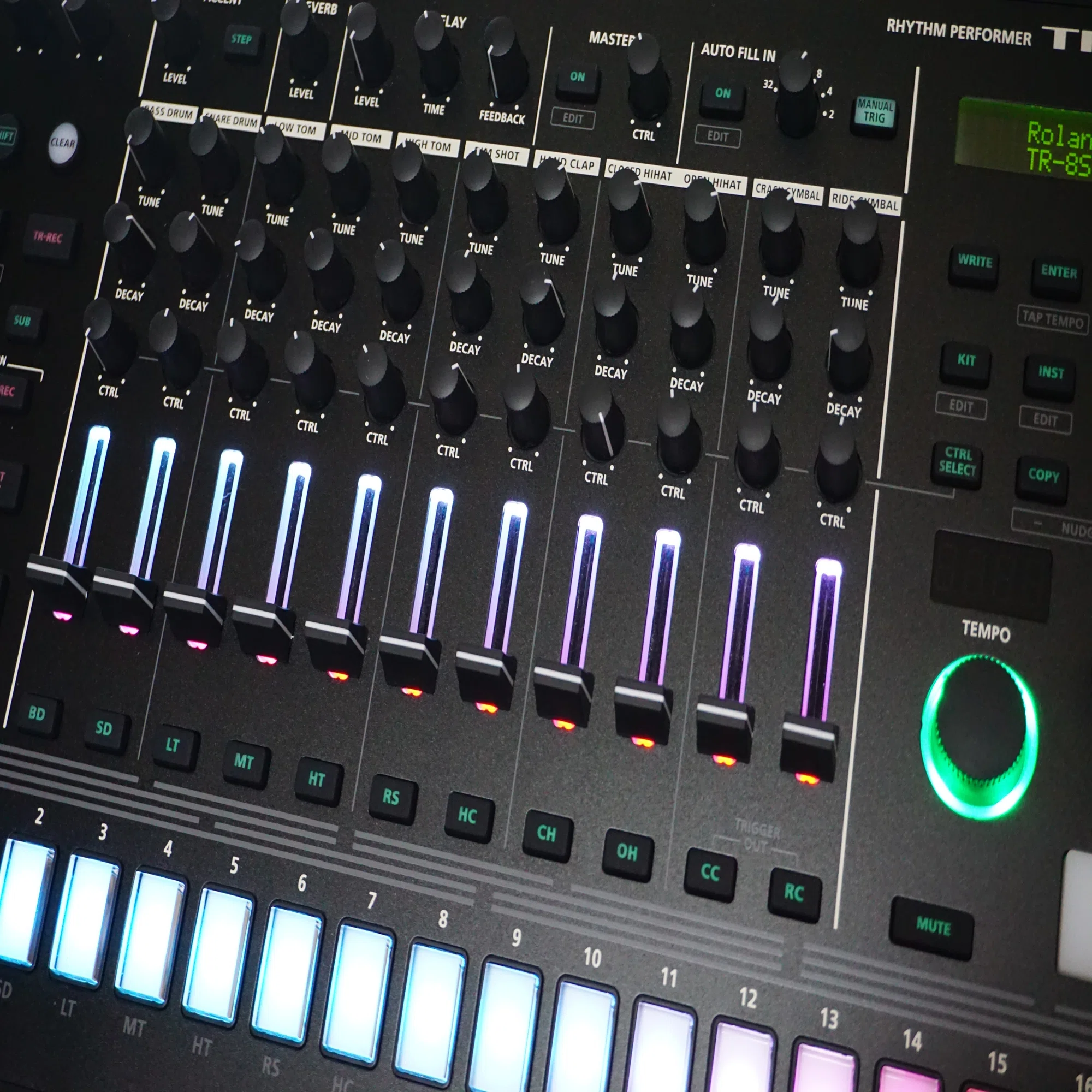 新しいビンテージ - Roland TR-8S レビュー｜レーシー@曲を作る航海士 