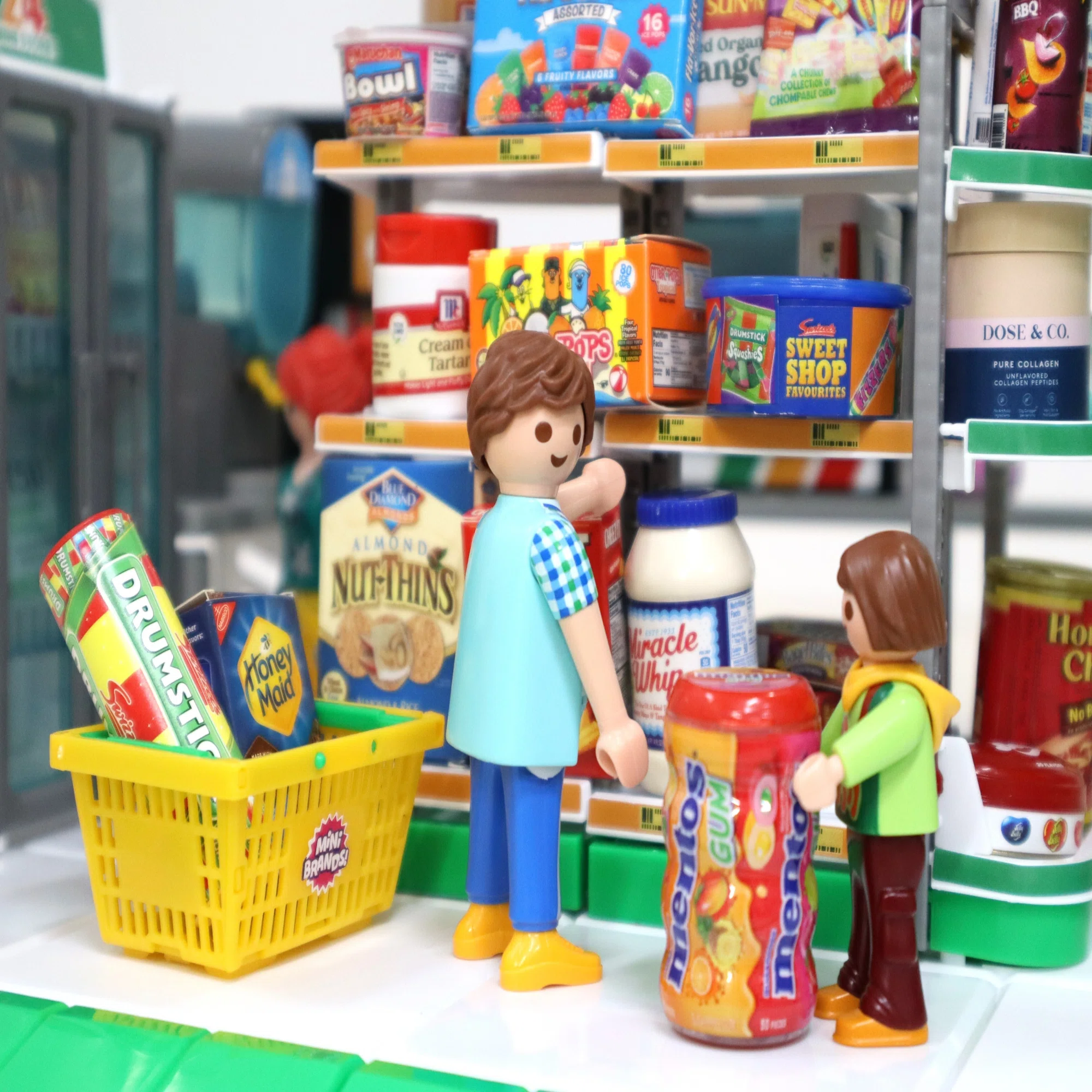 mini brandsのコンビニで遊んでみた｜こねてる×playmobil