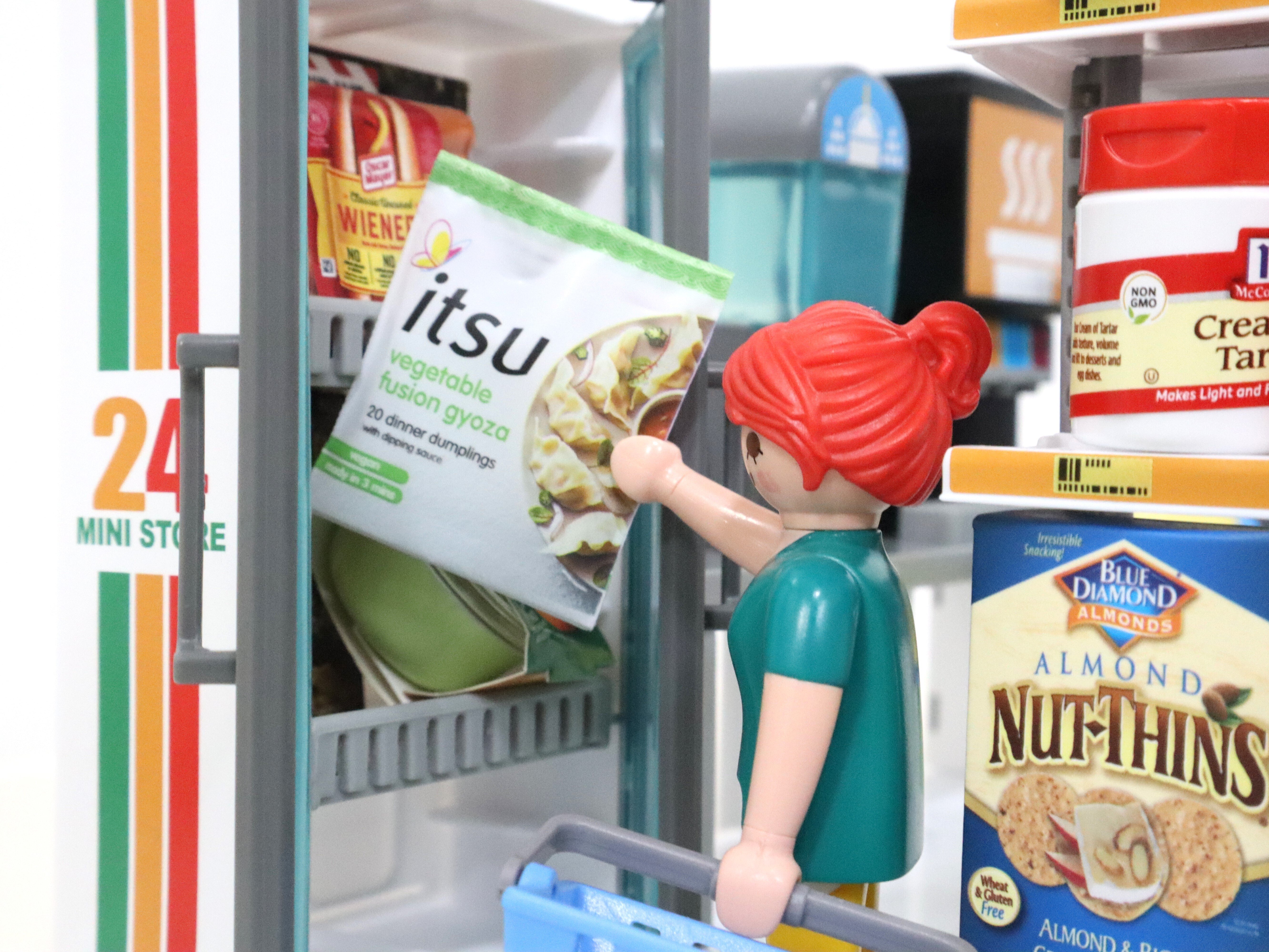 mini brandsのコンビニで遊んでみた｜こねてる×playmobil